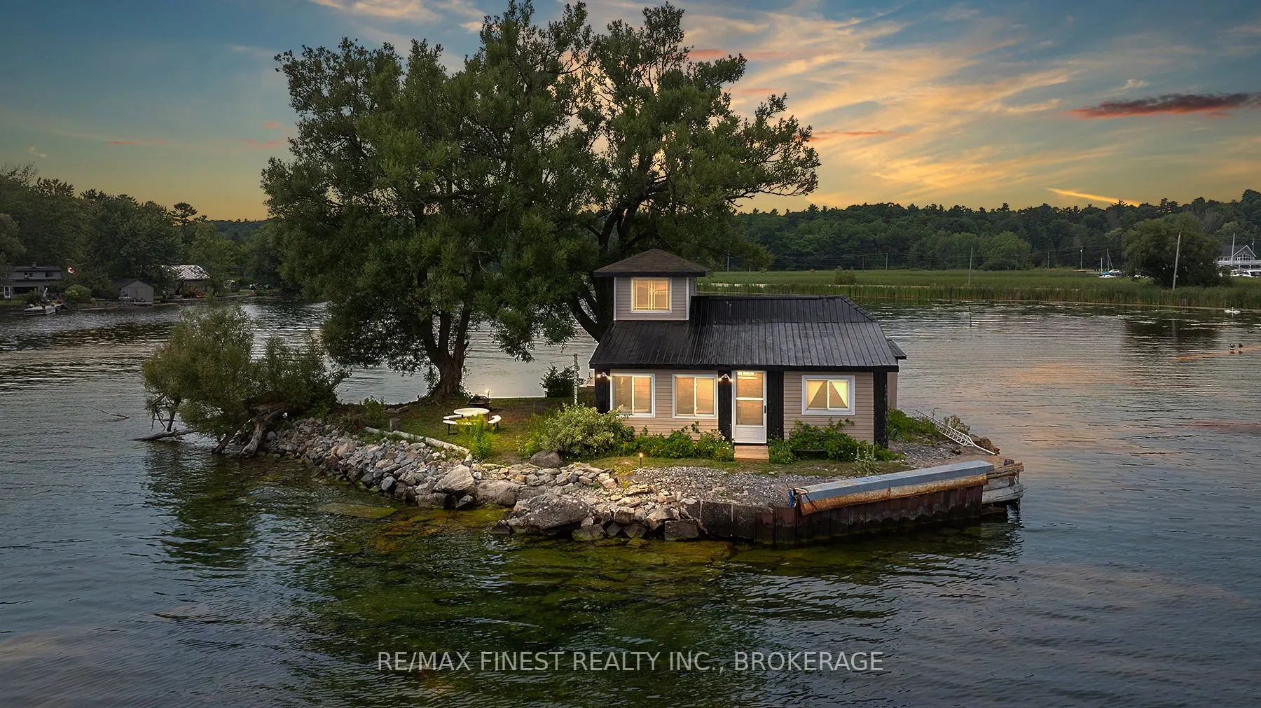 1A Island Bateau