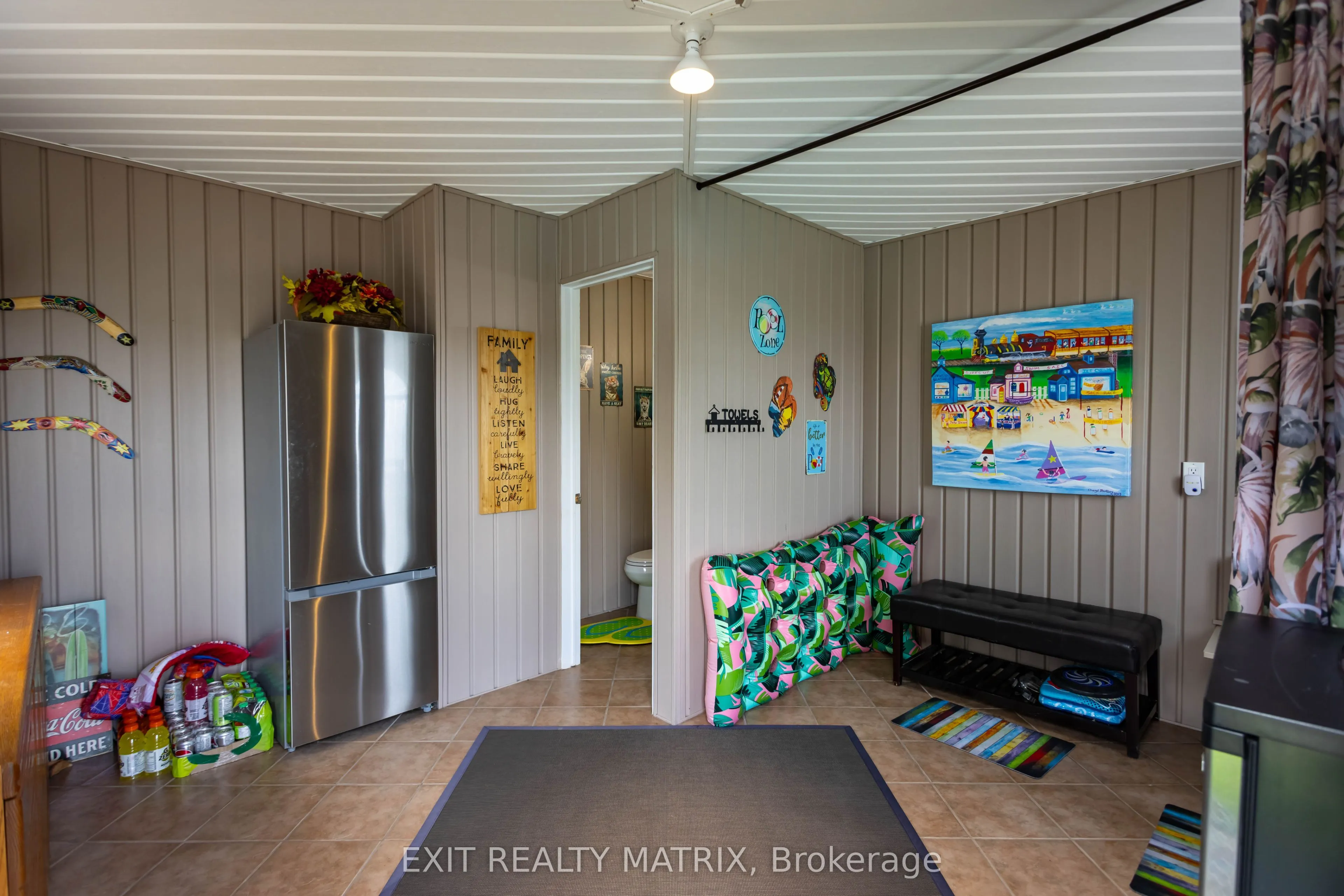 3835 Old Highway 17