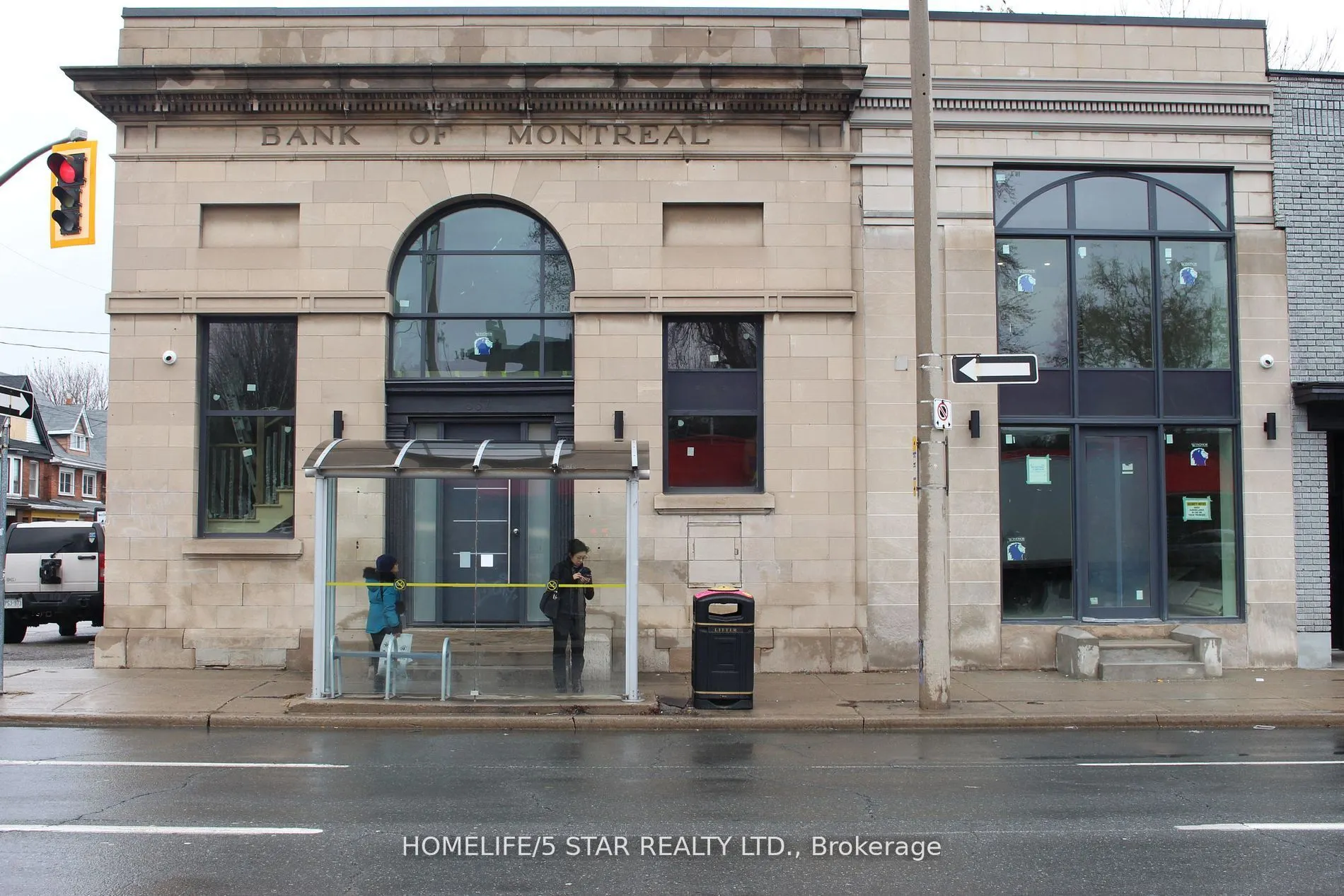 837 King Street E, #105