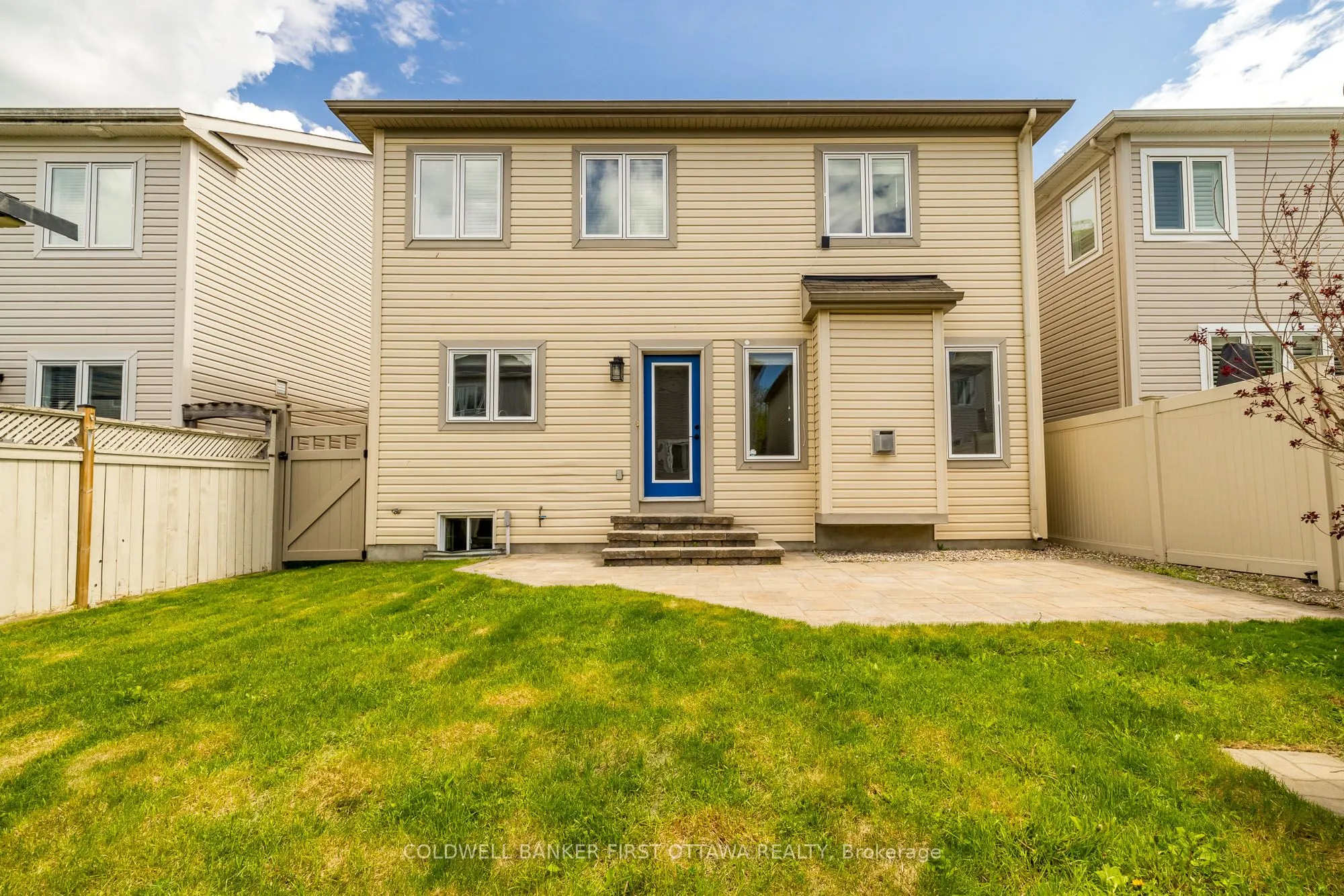 738 TRAMONTANA Place