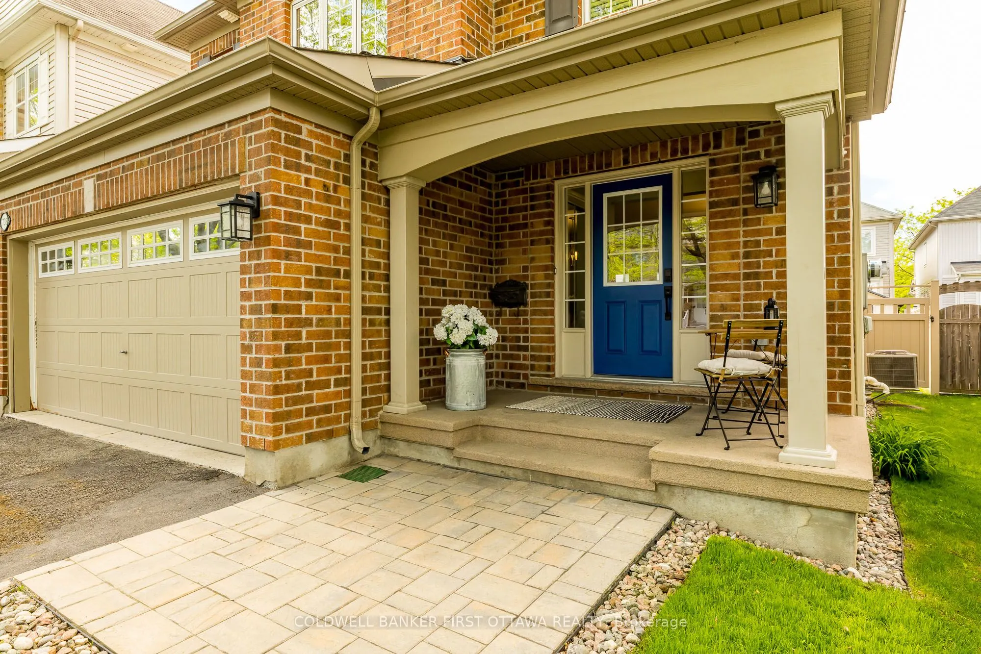 738 TRAMONTANA Place