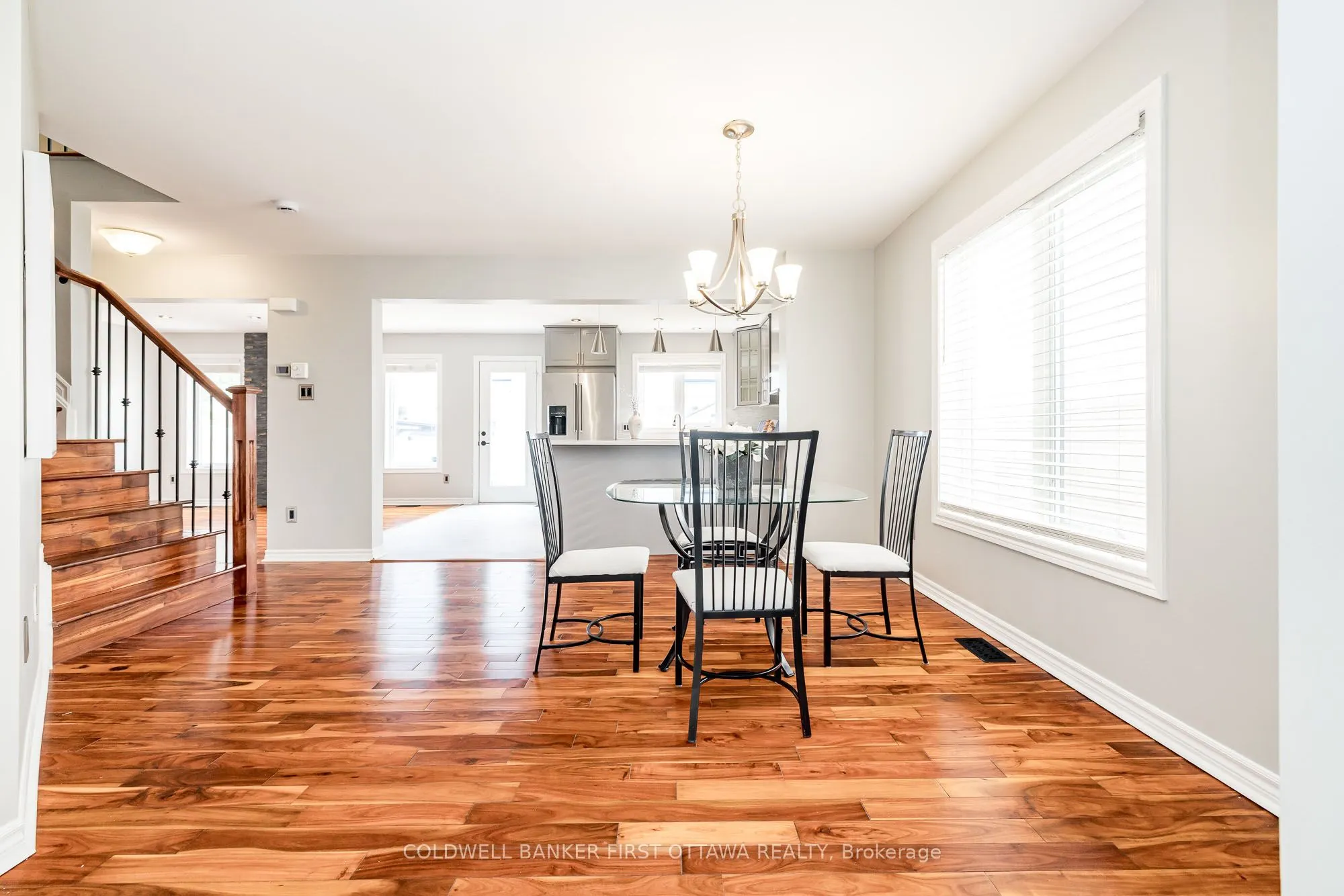 738 TRAMONTANA Place