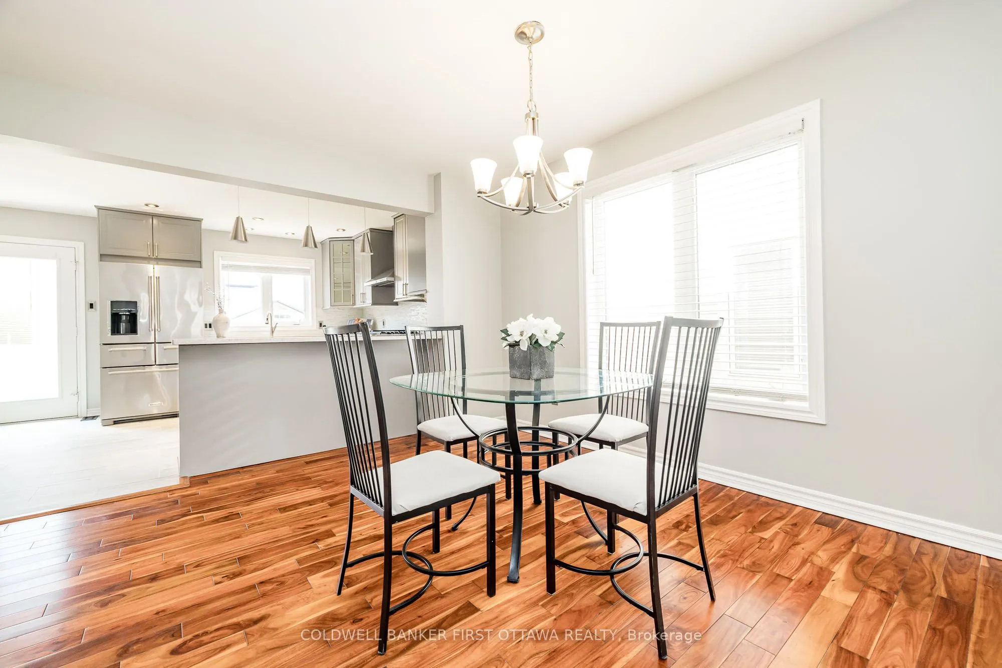 738 TRAMONTANA Place