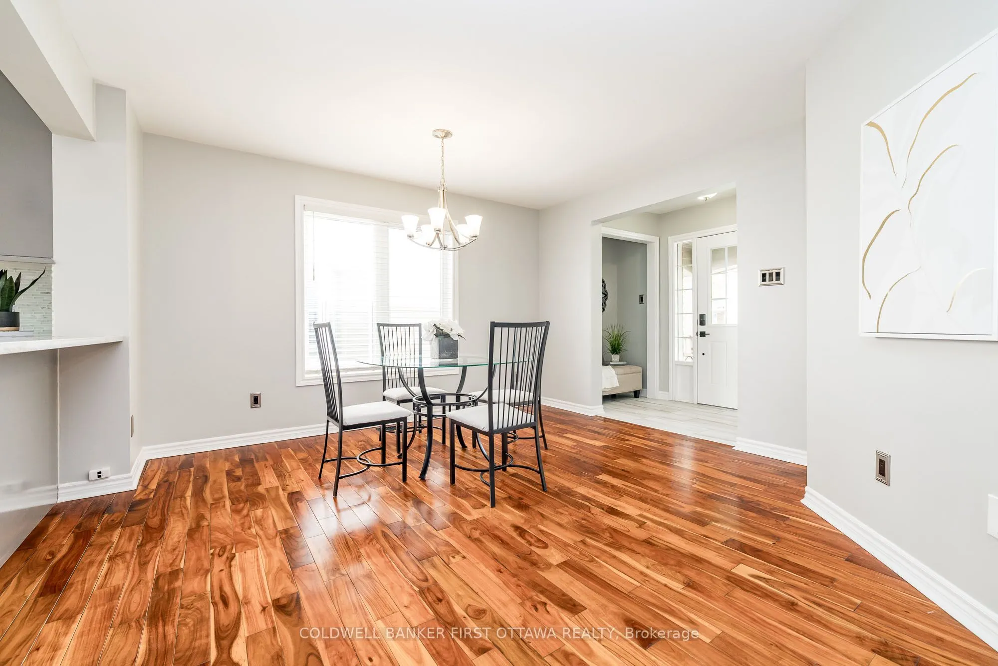738 TRAMONTANA Place