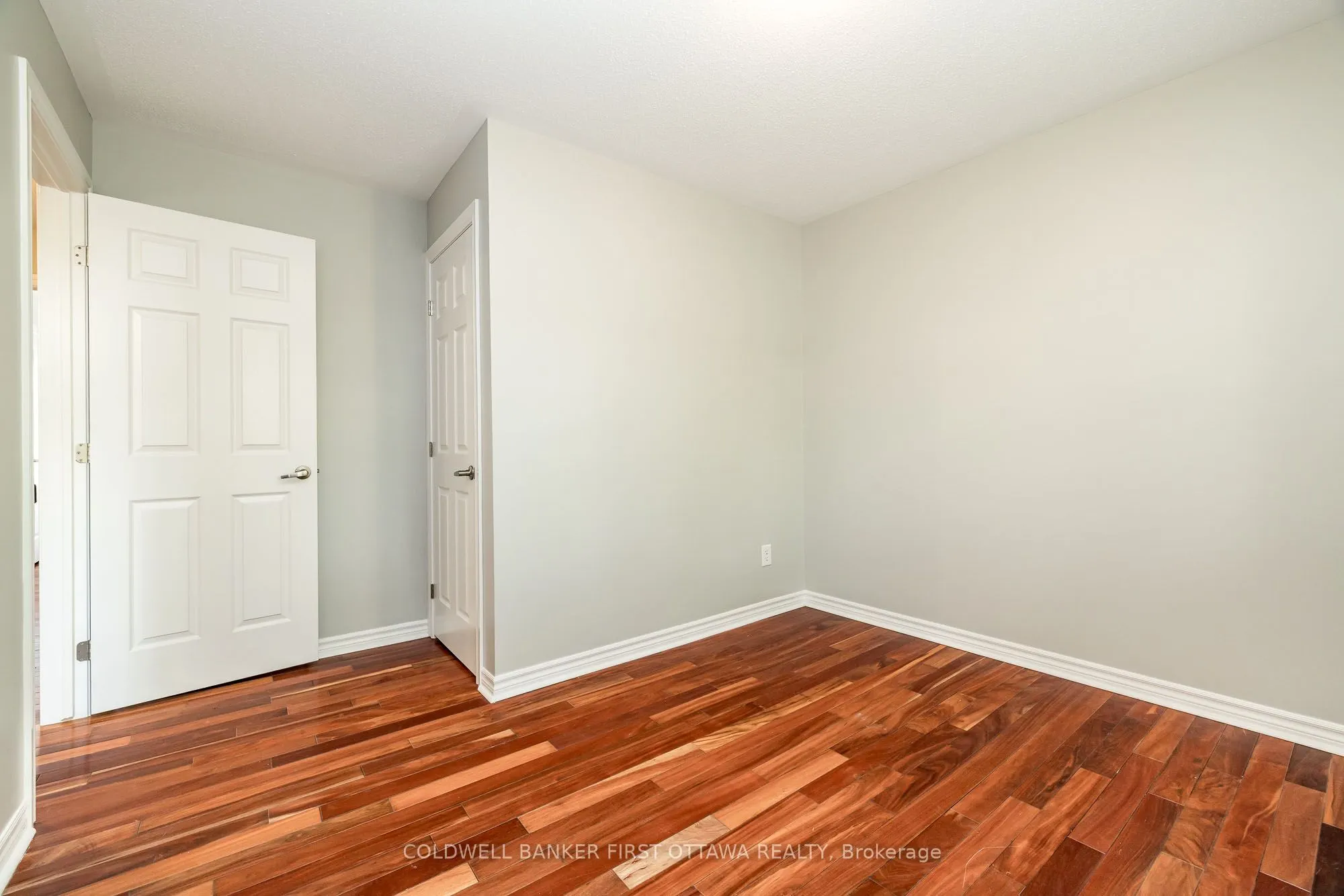 738 TRAMONTANA Place