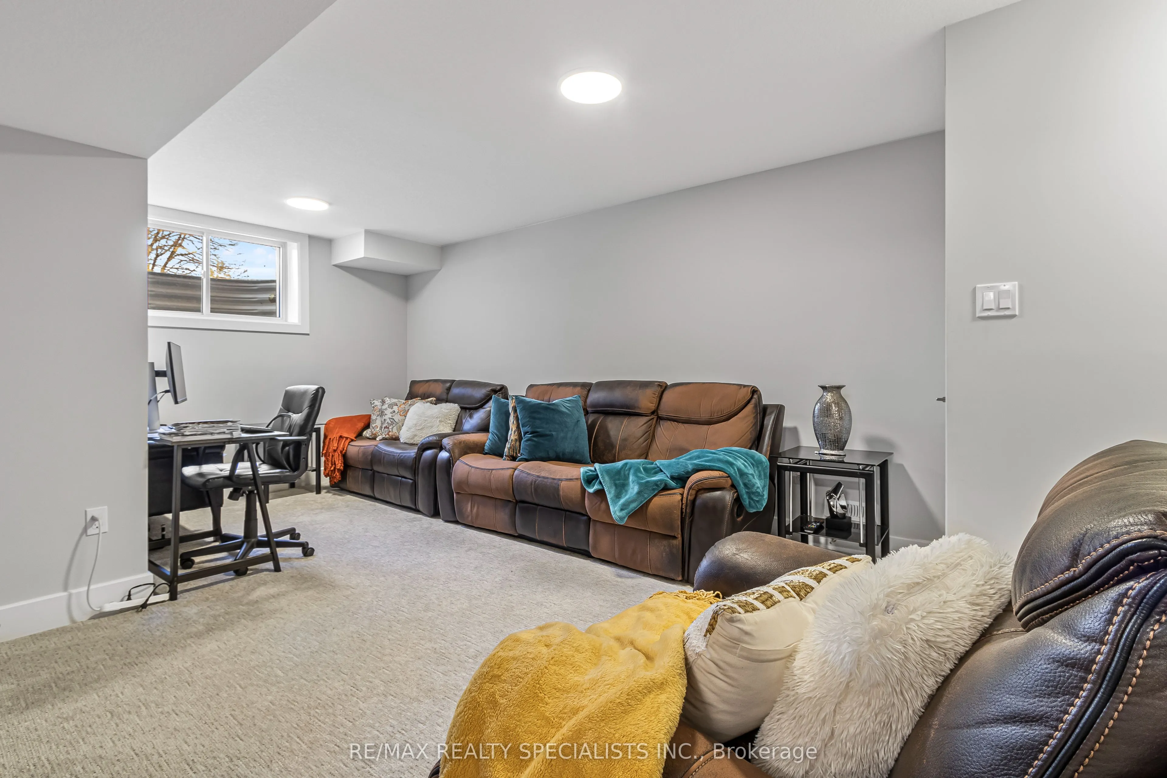 601 LIONS PARK Drive, #84