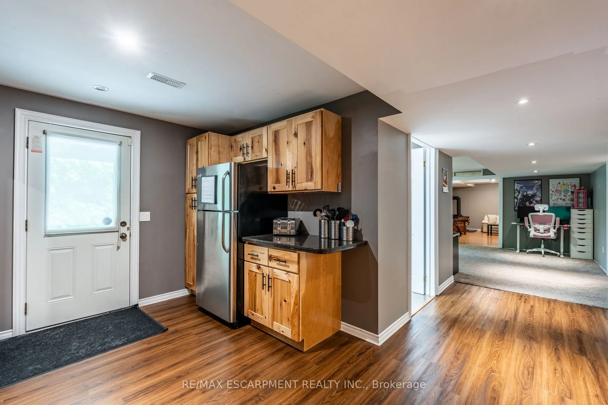 1323 8TH Concession Road W