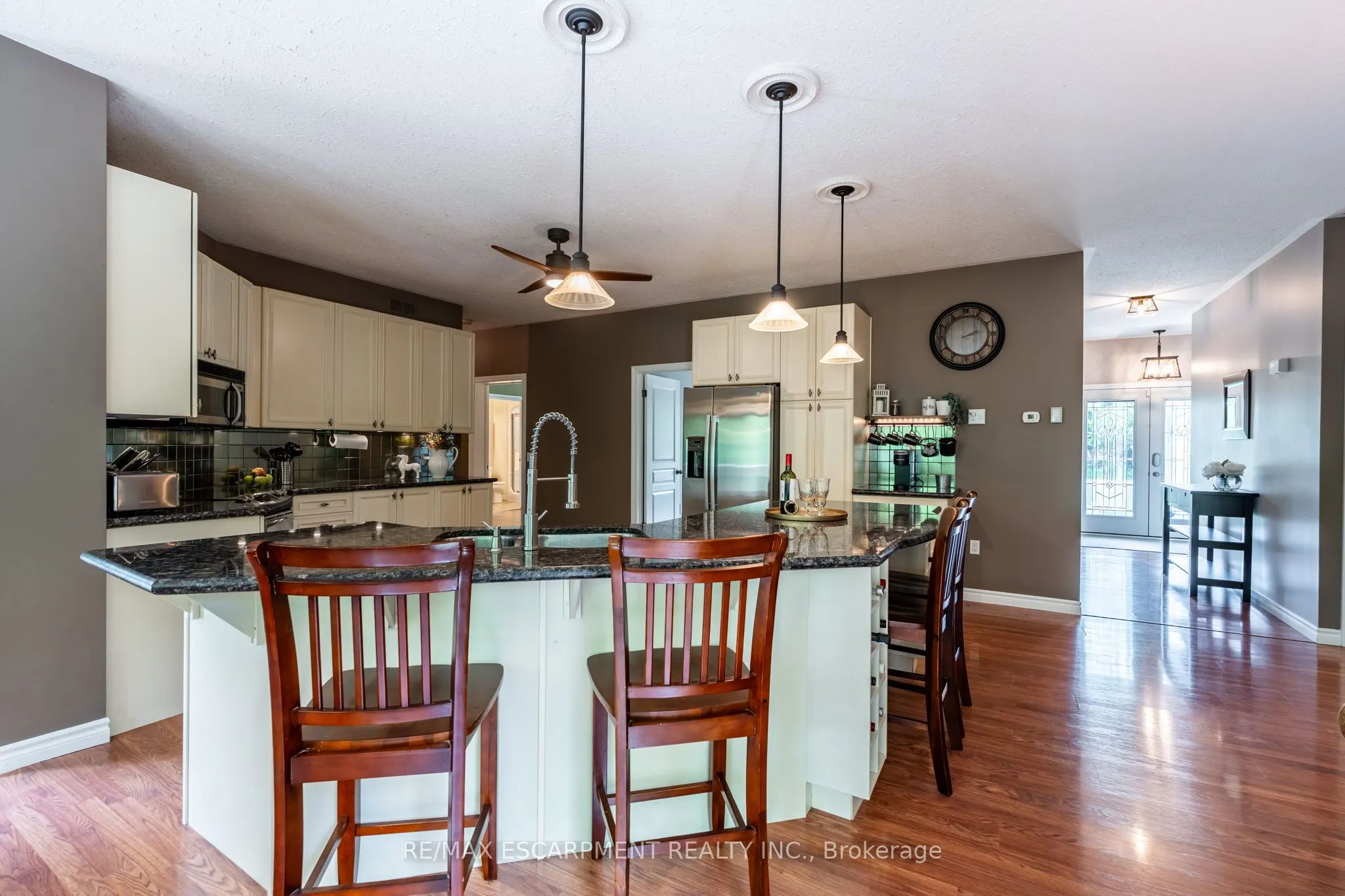 1323 8TH Concession Road W