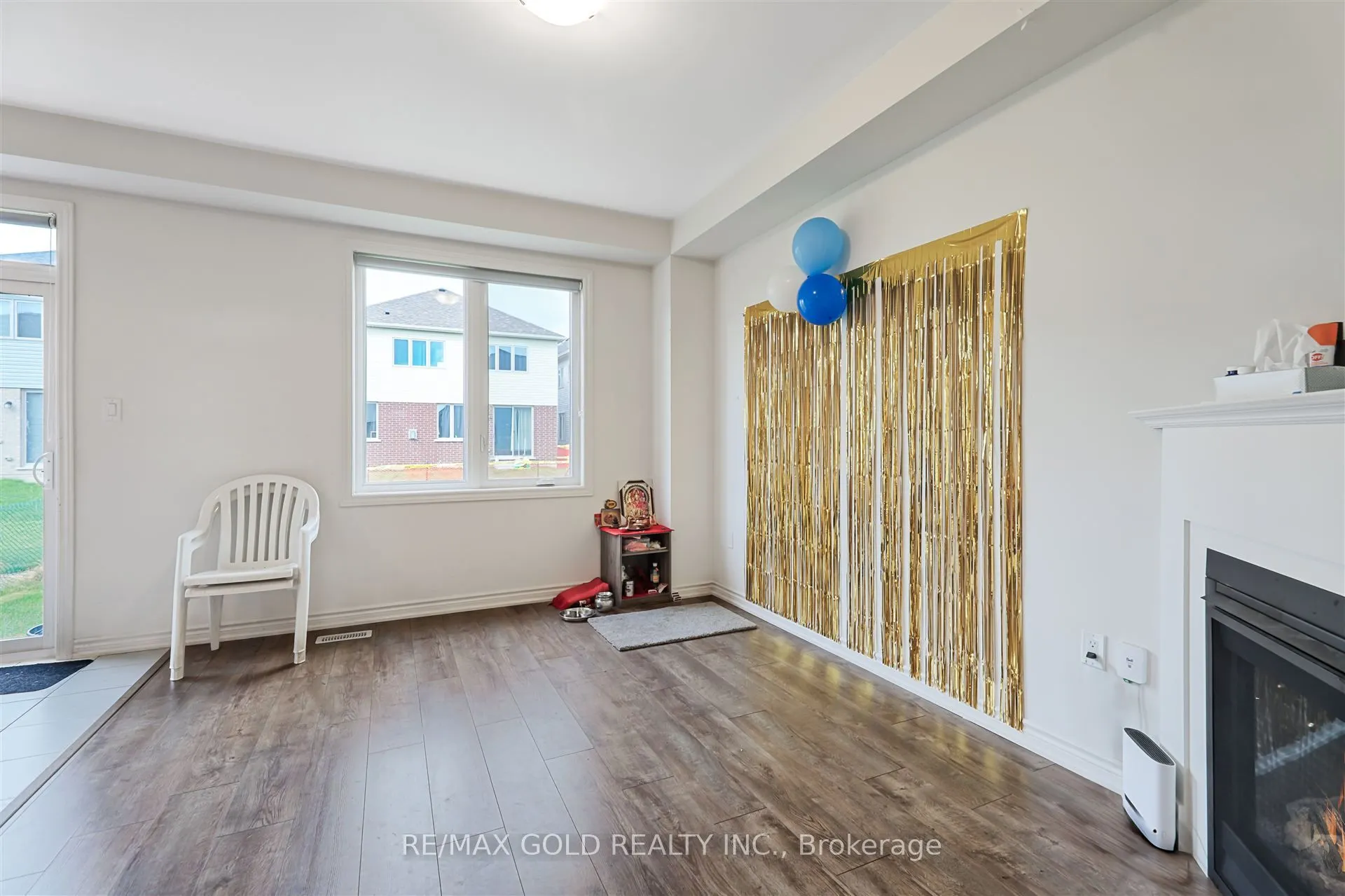 76 Prest Way
