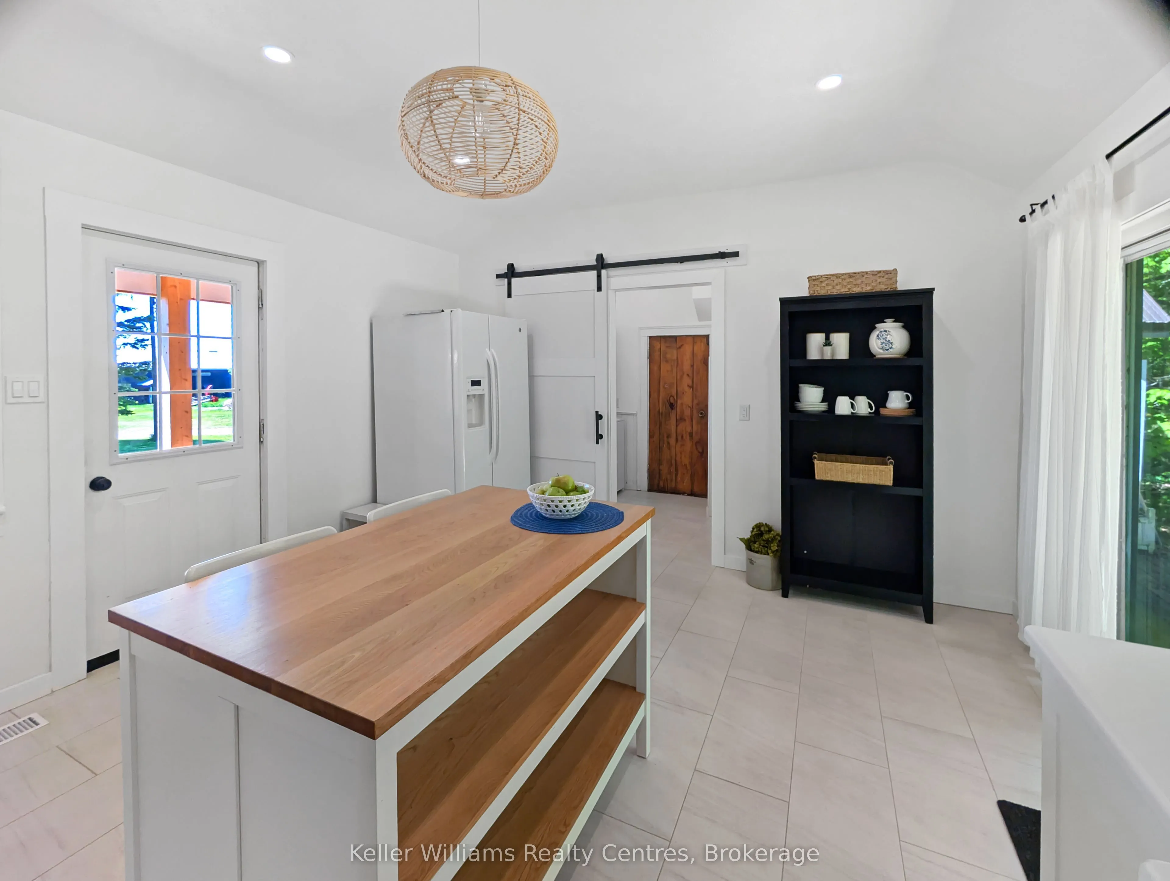 482470 Colpoys Range Road