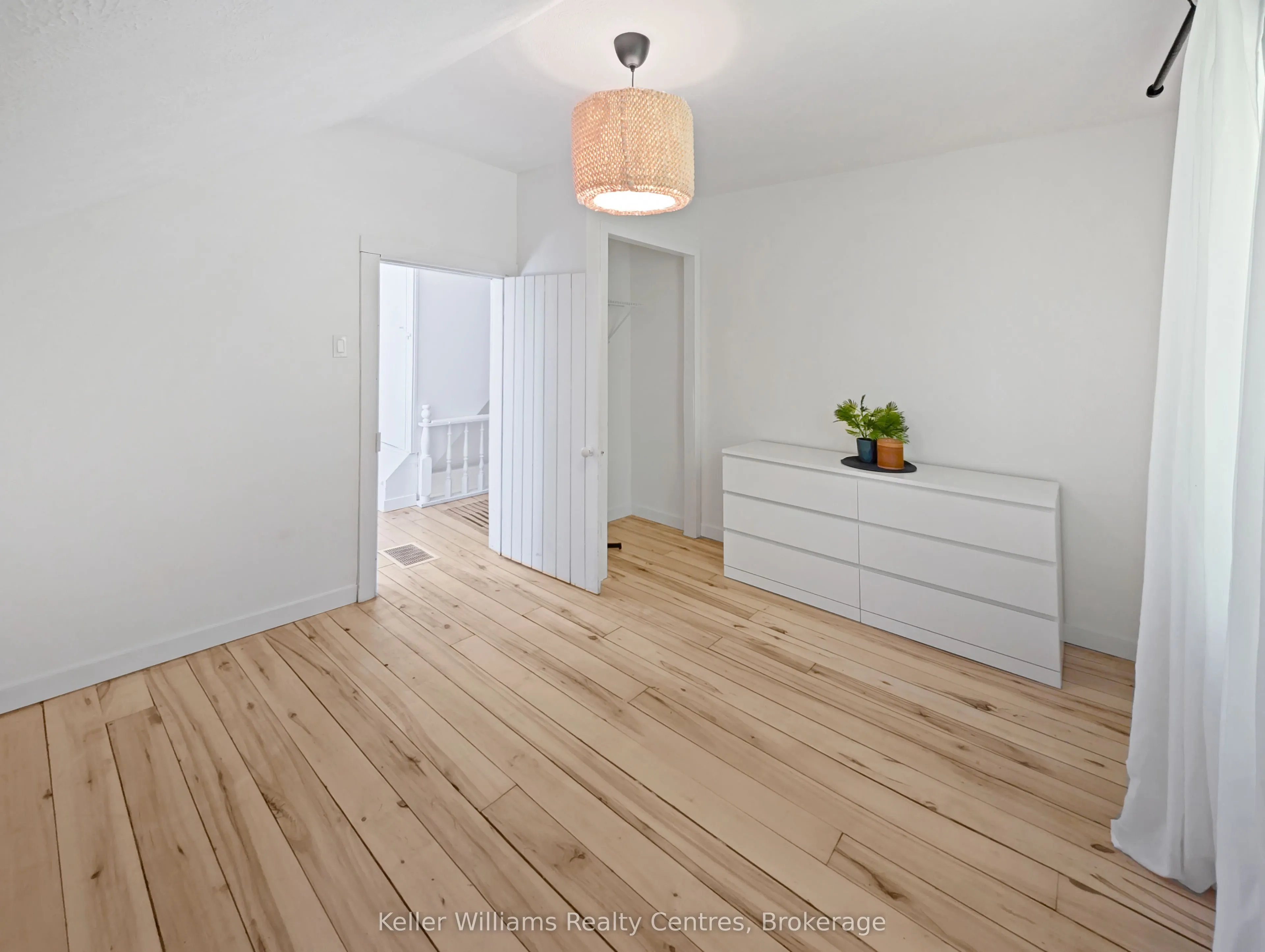 482470 Colpoys Range Road