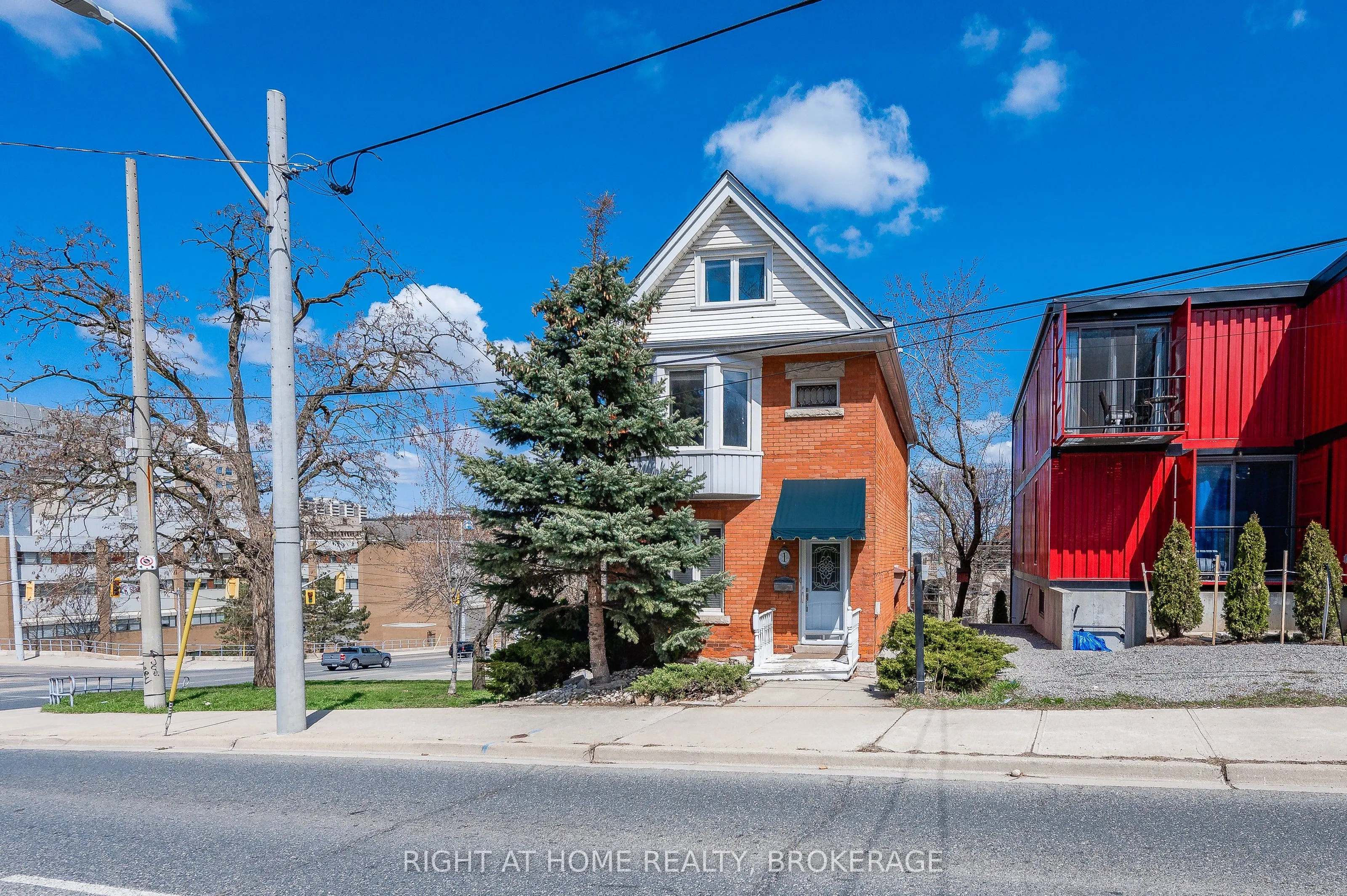 1 Arkledun Avenue