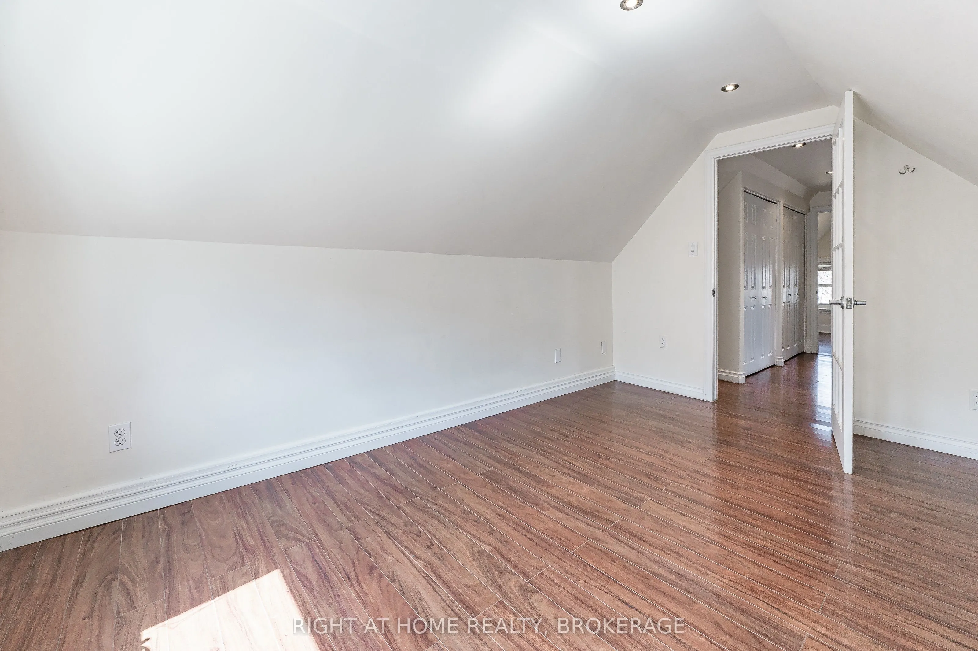 1 Arkledun Avenue