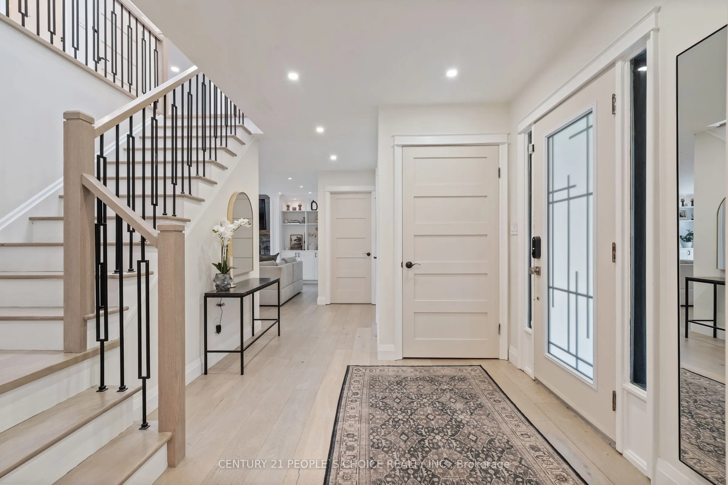 7 Carl Crescent