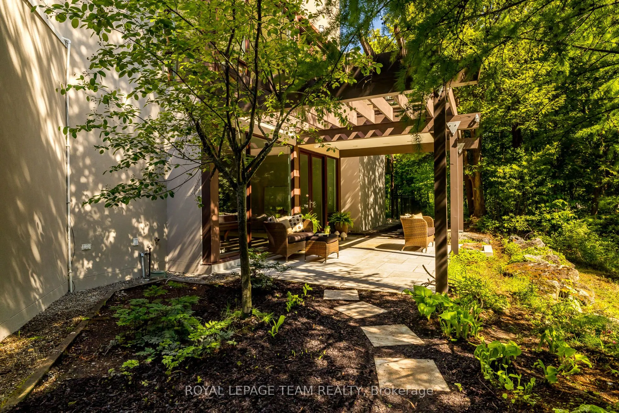 14 Kanata Rockeries Private