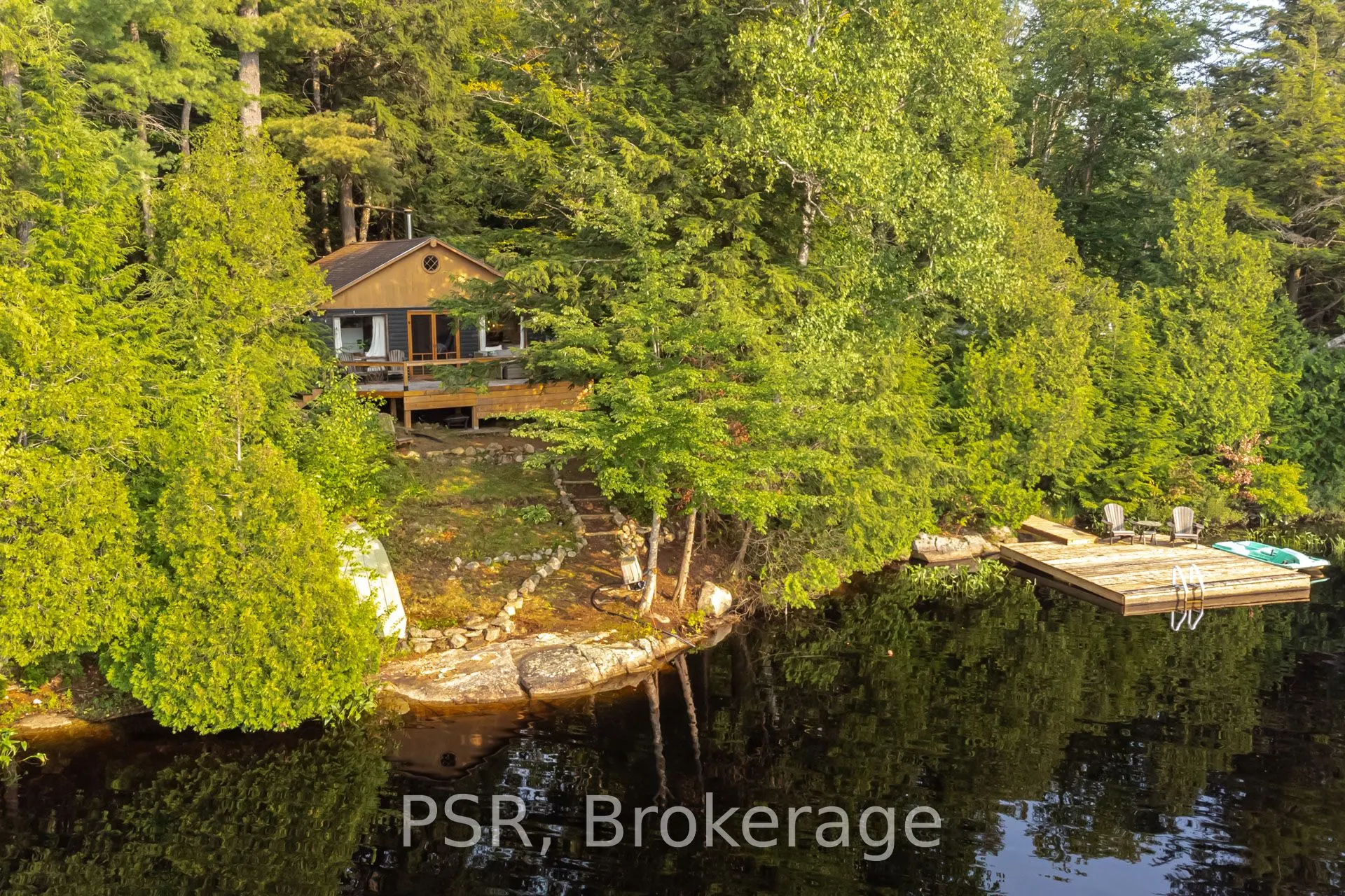 1027 NORTH PINE Drive