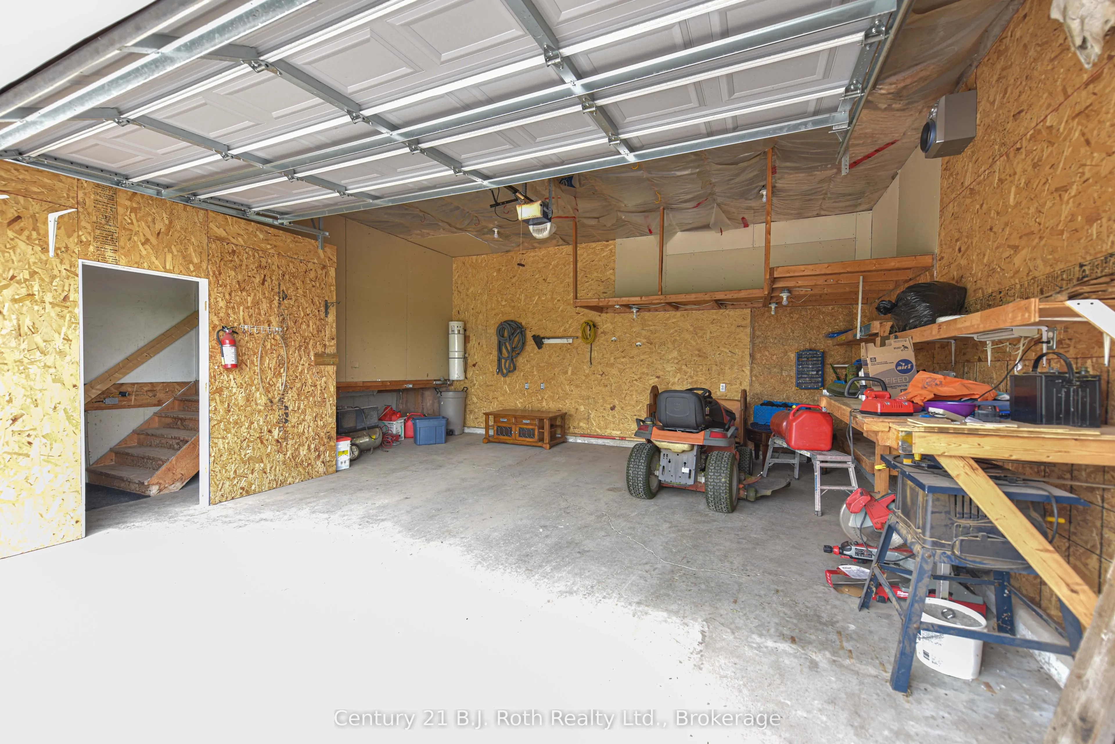3516 Kirkfield Road