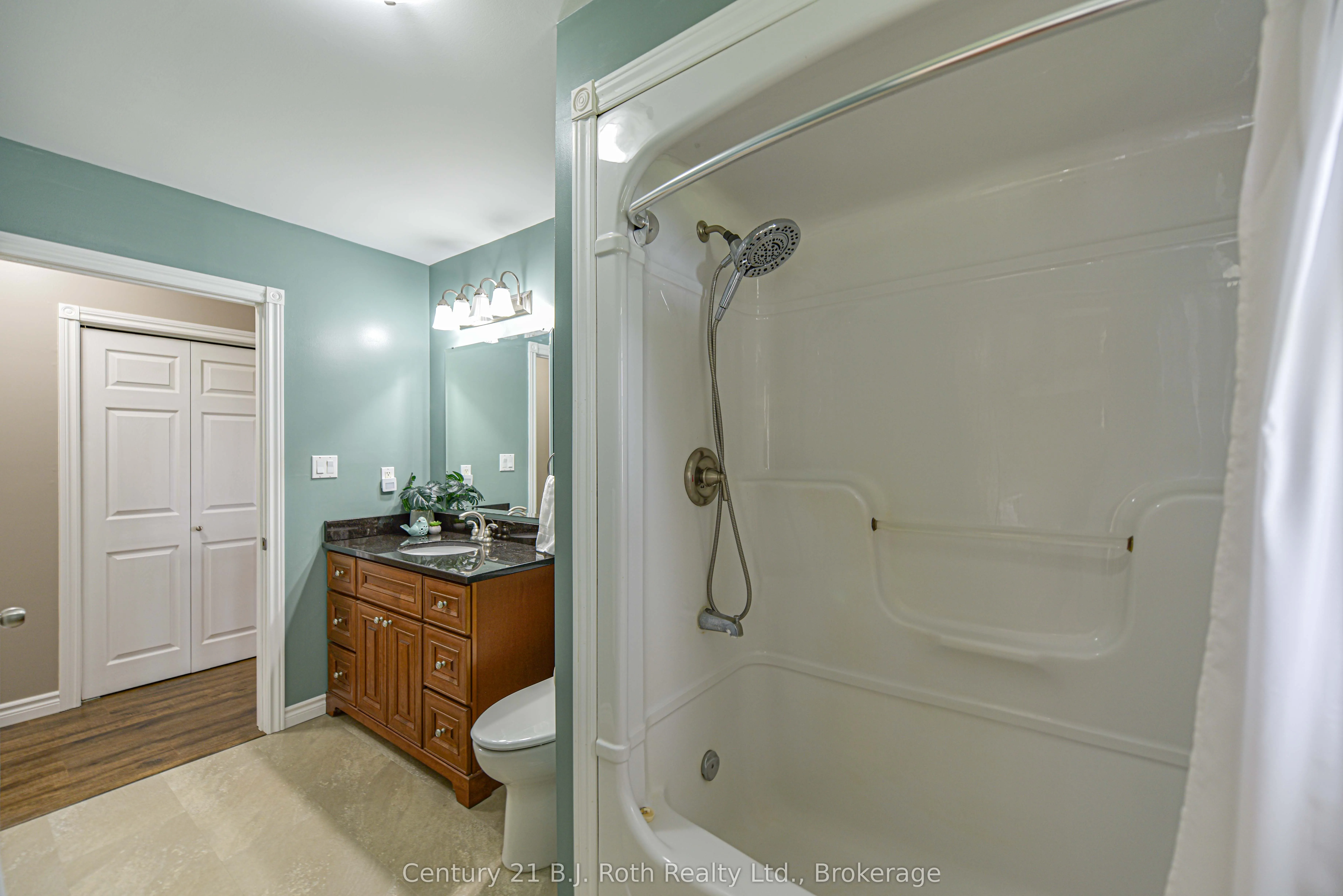 3516 Kirkfield Road