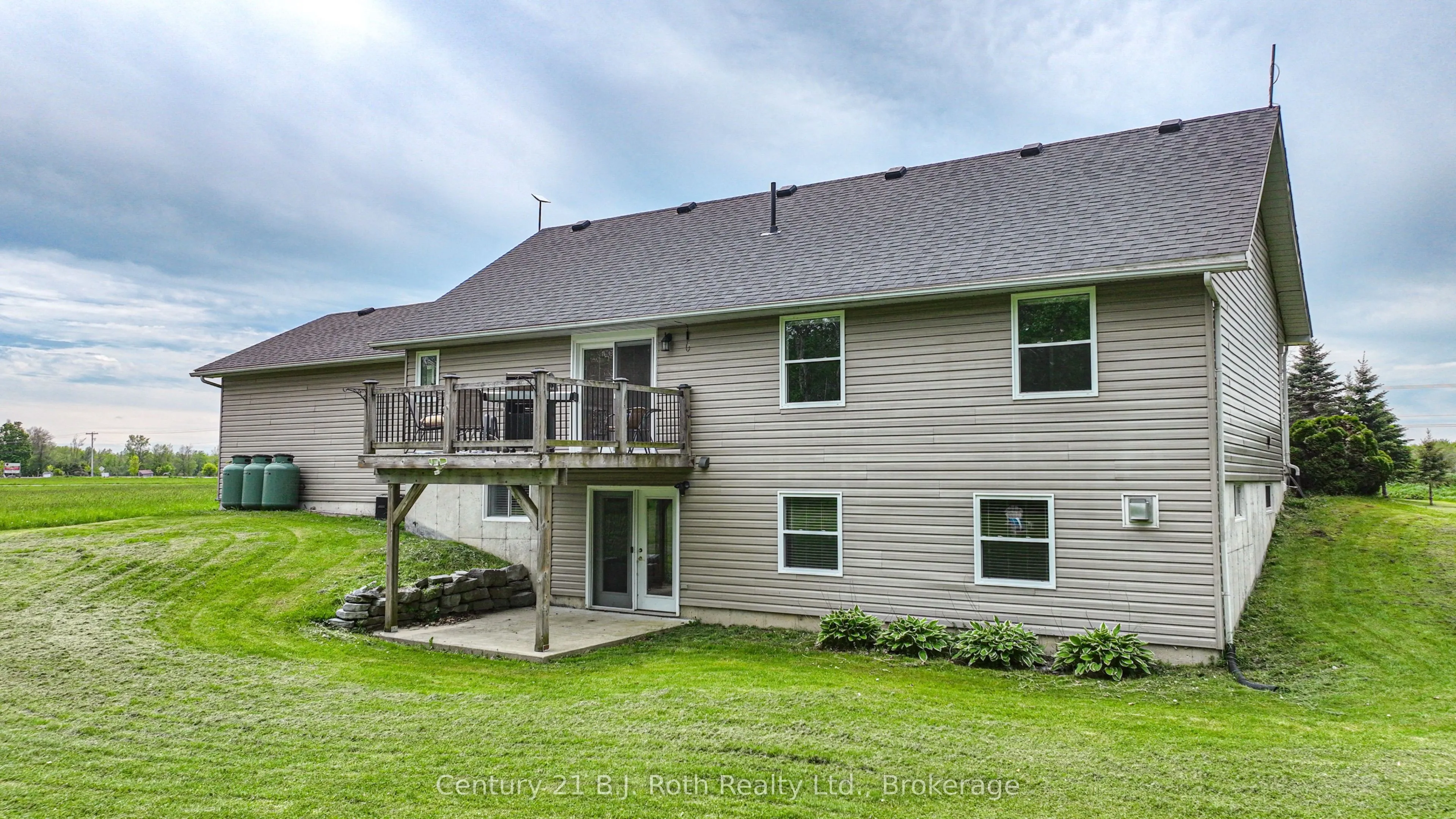 3516 Kirkfield Road