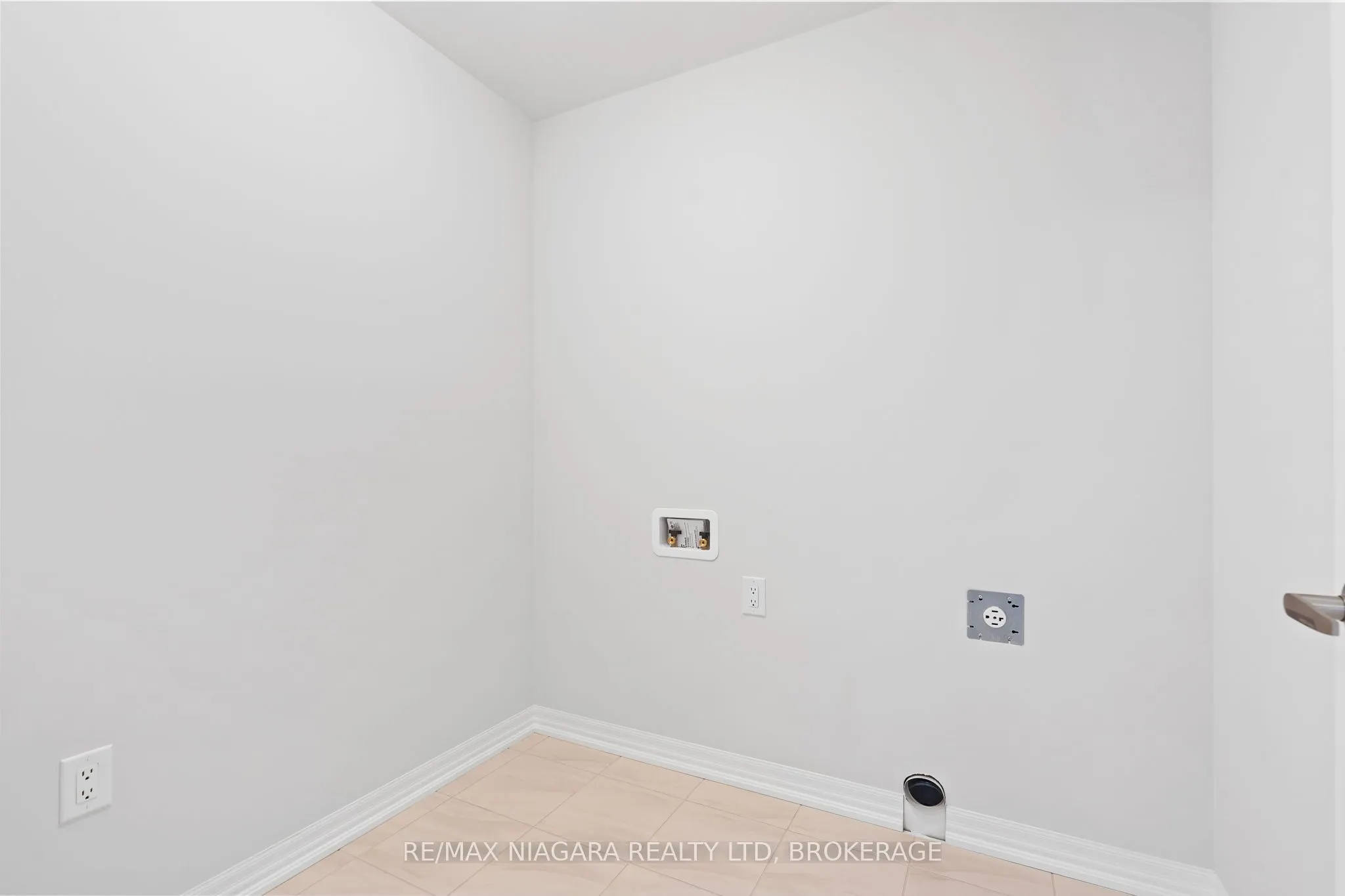 154 Hillcrest Road