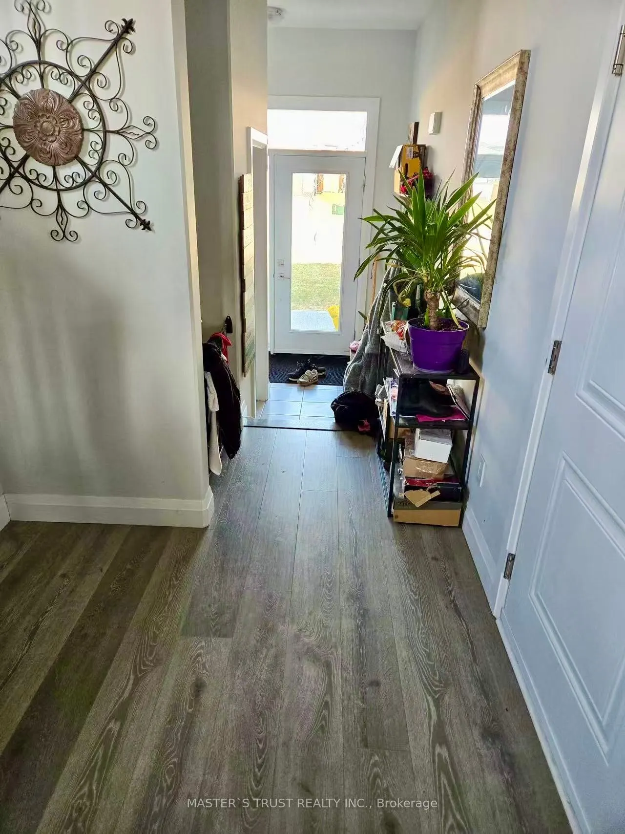 13 Lillys Court