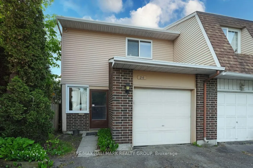 24 Erin Crescent