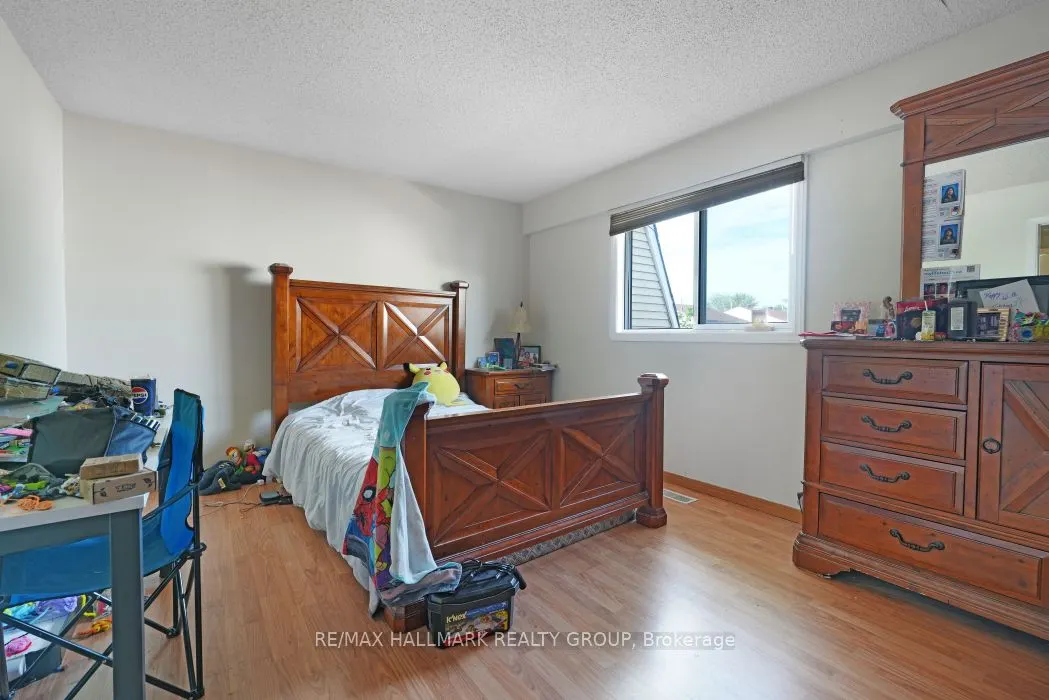24 Erin Crescent