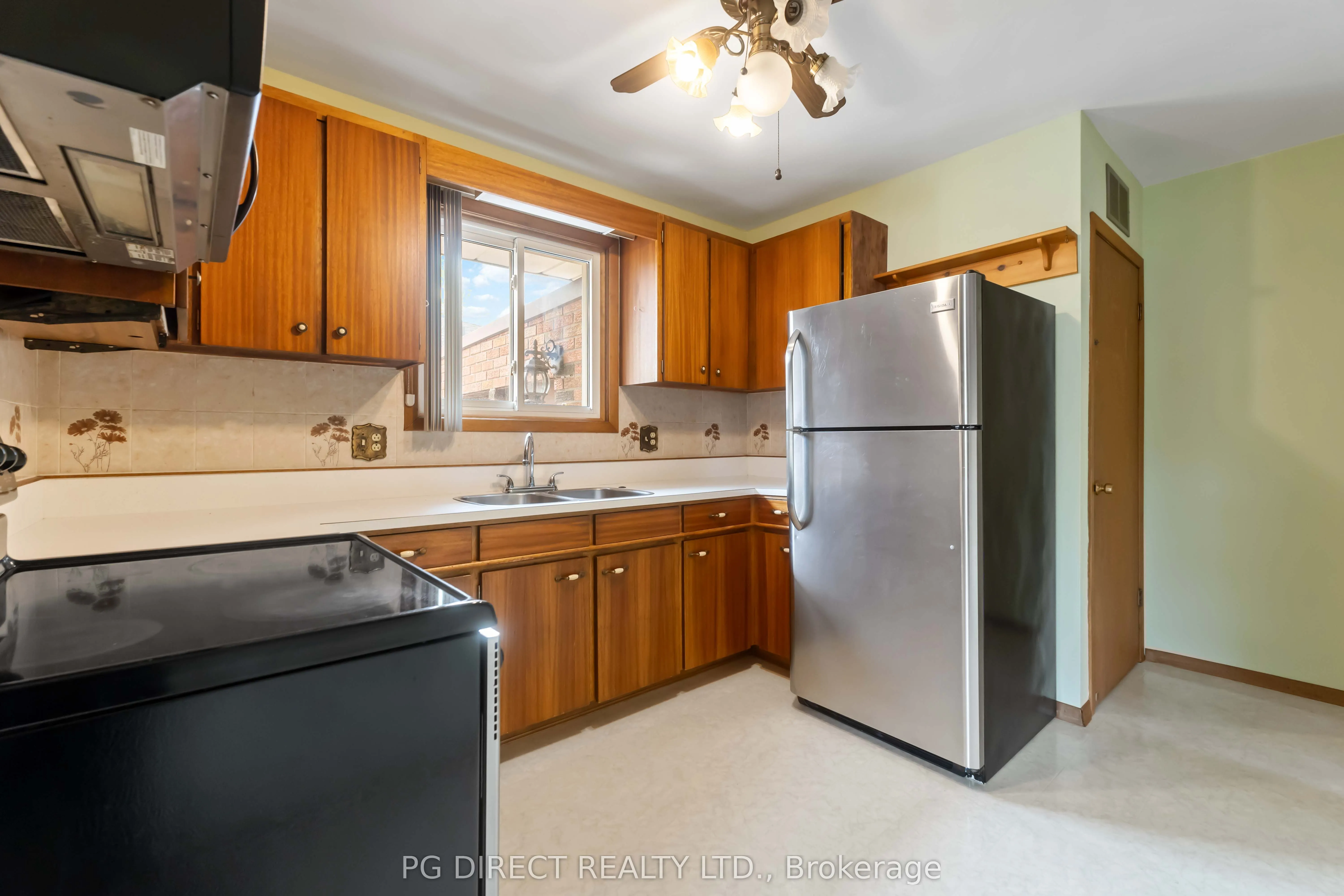 79 Fairview Road