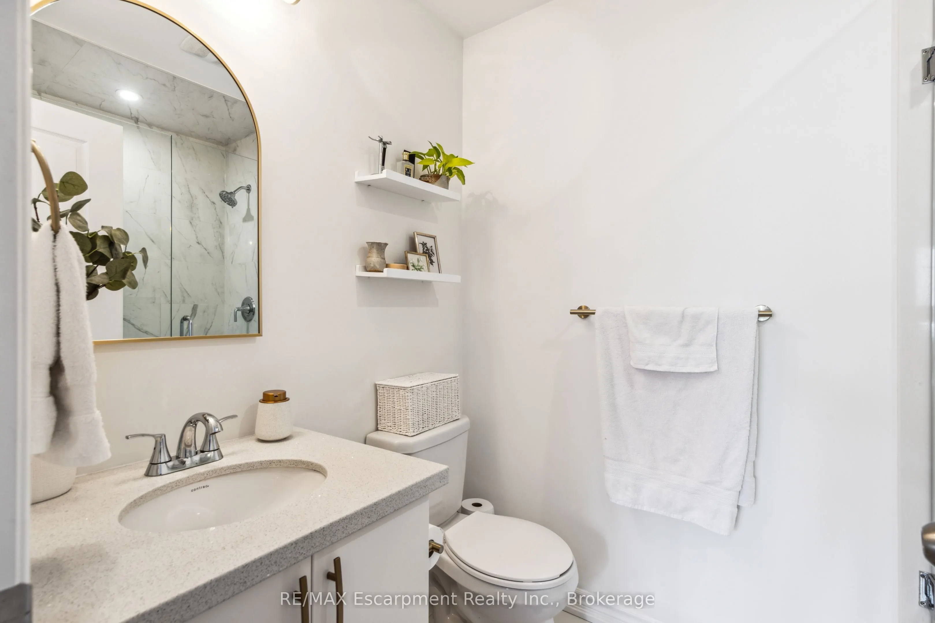 54 Nisbet Boulevard, #31