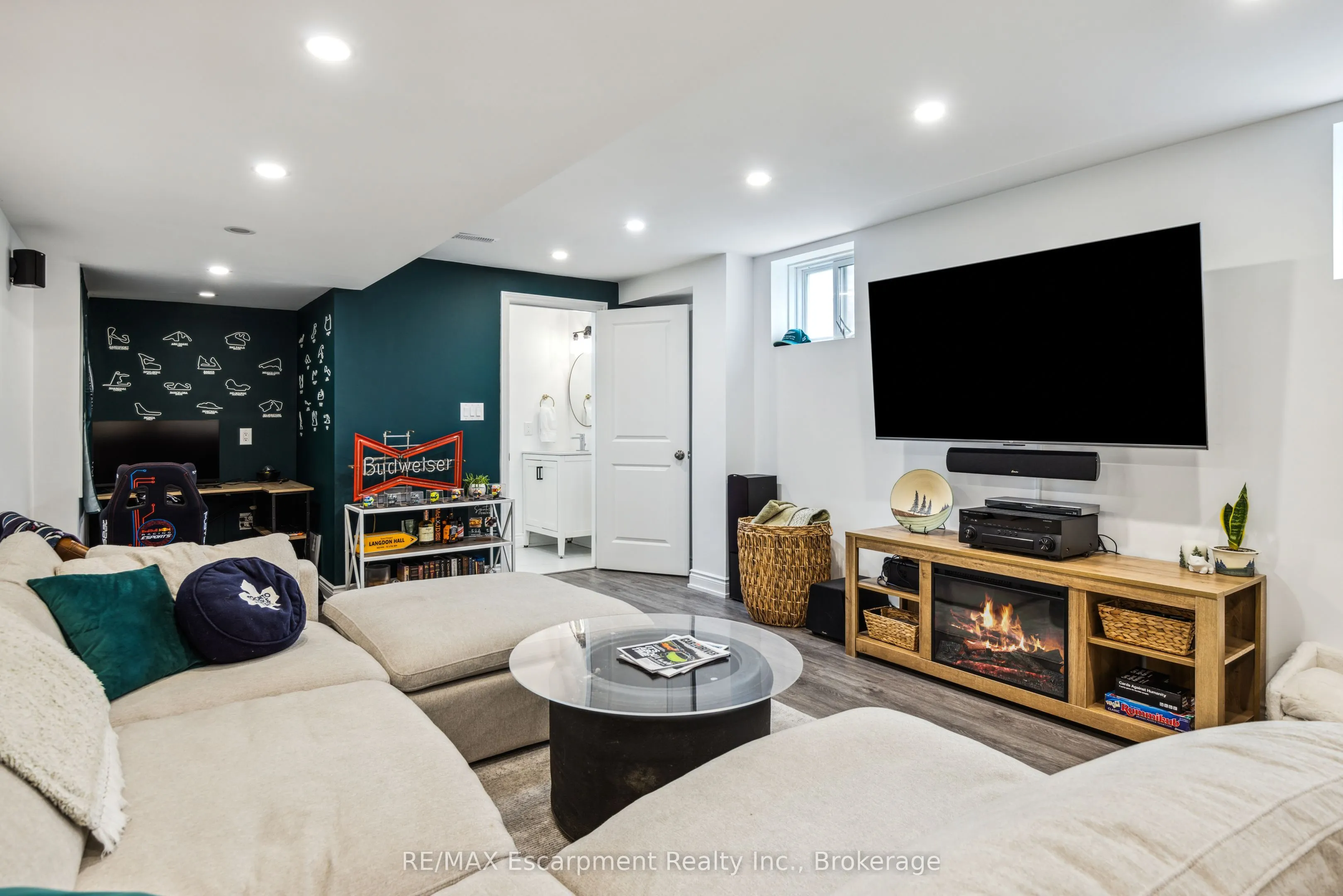 54 Nisbet Boulevard, #31