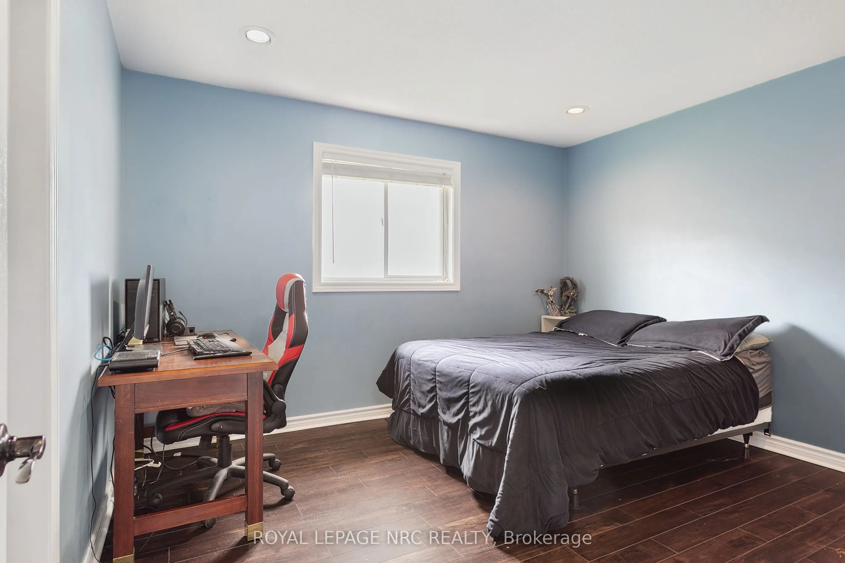 5240 Marcel Crescent