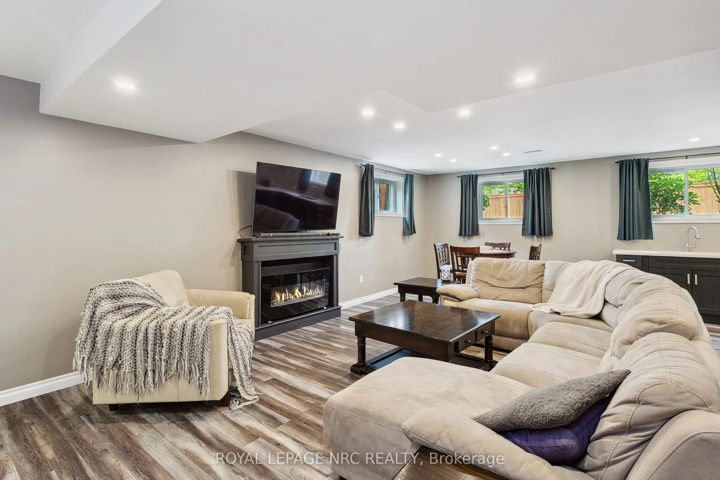 5240 Marcel Crescent