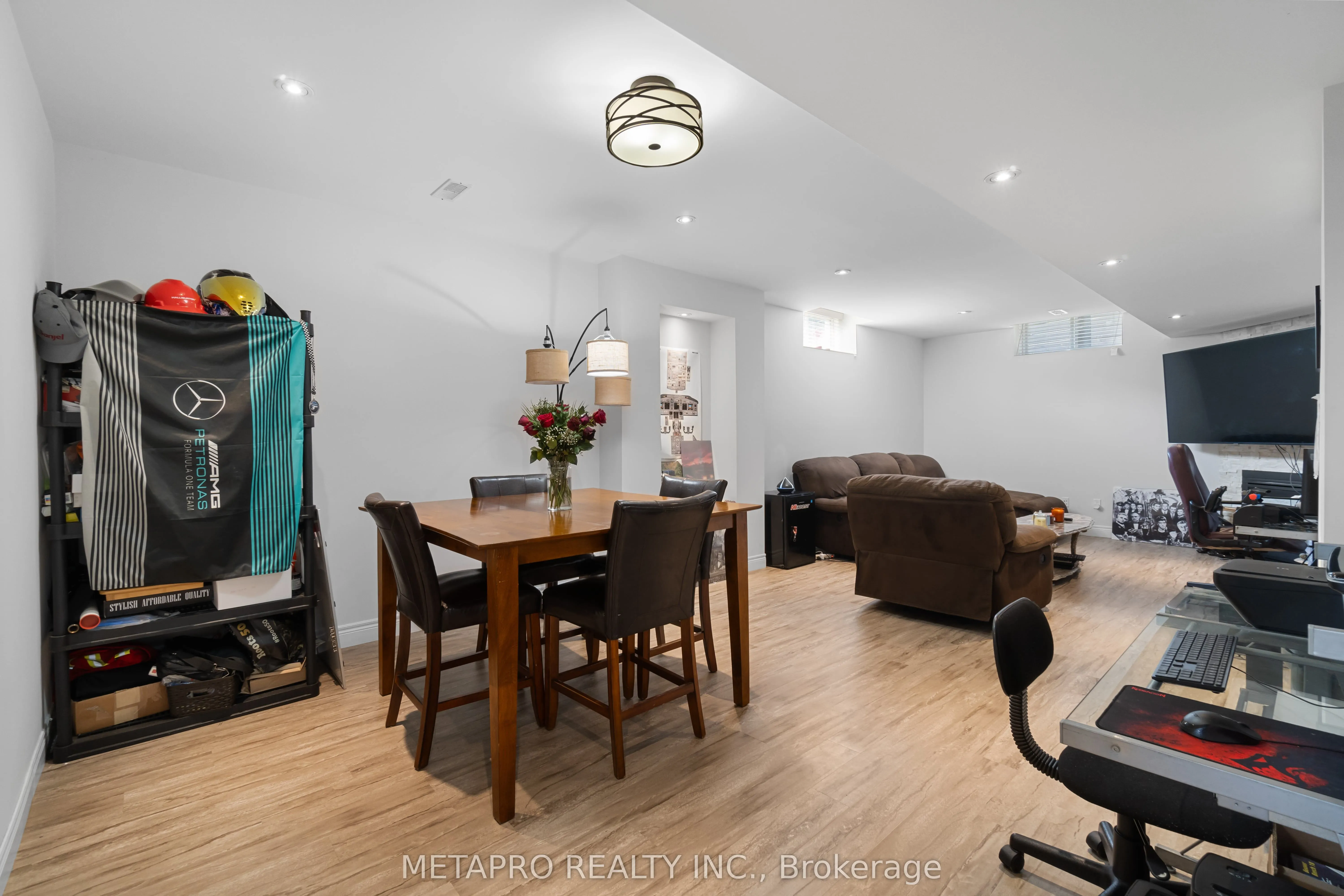 43 Riesling Court