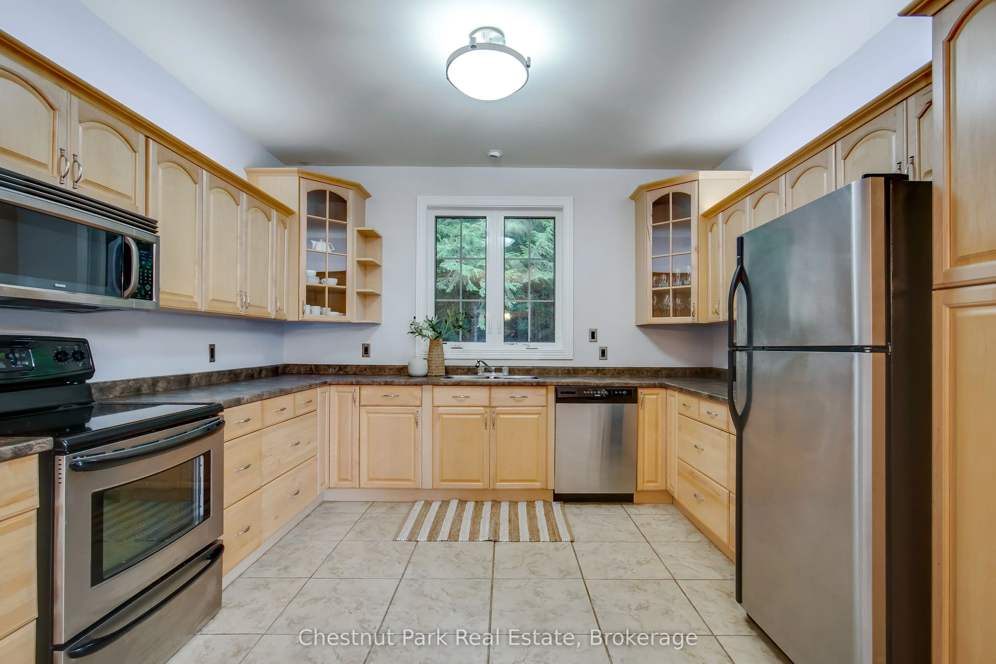 132 WOODLAND Drive