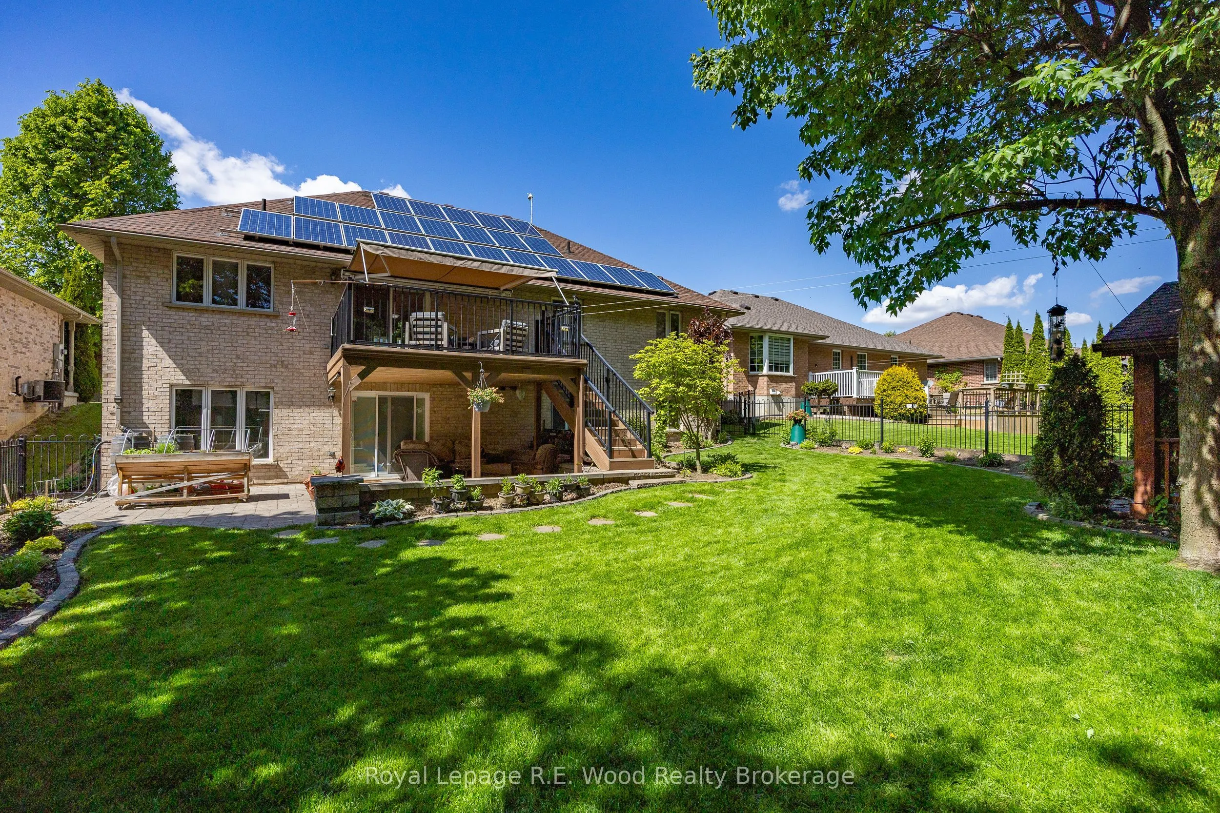 36 Woodland Crescent