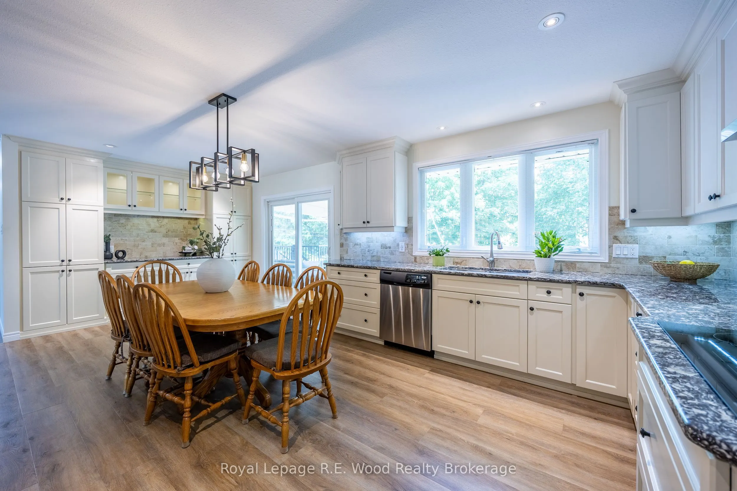 36 Woodland Crescent