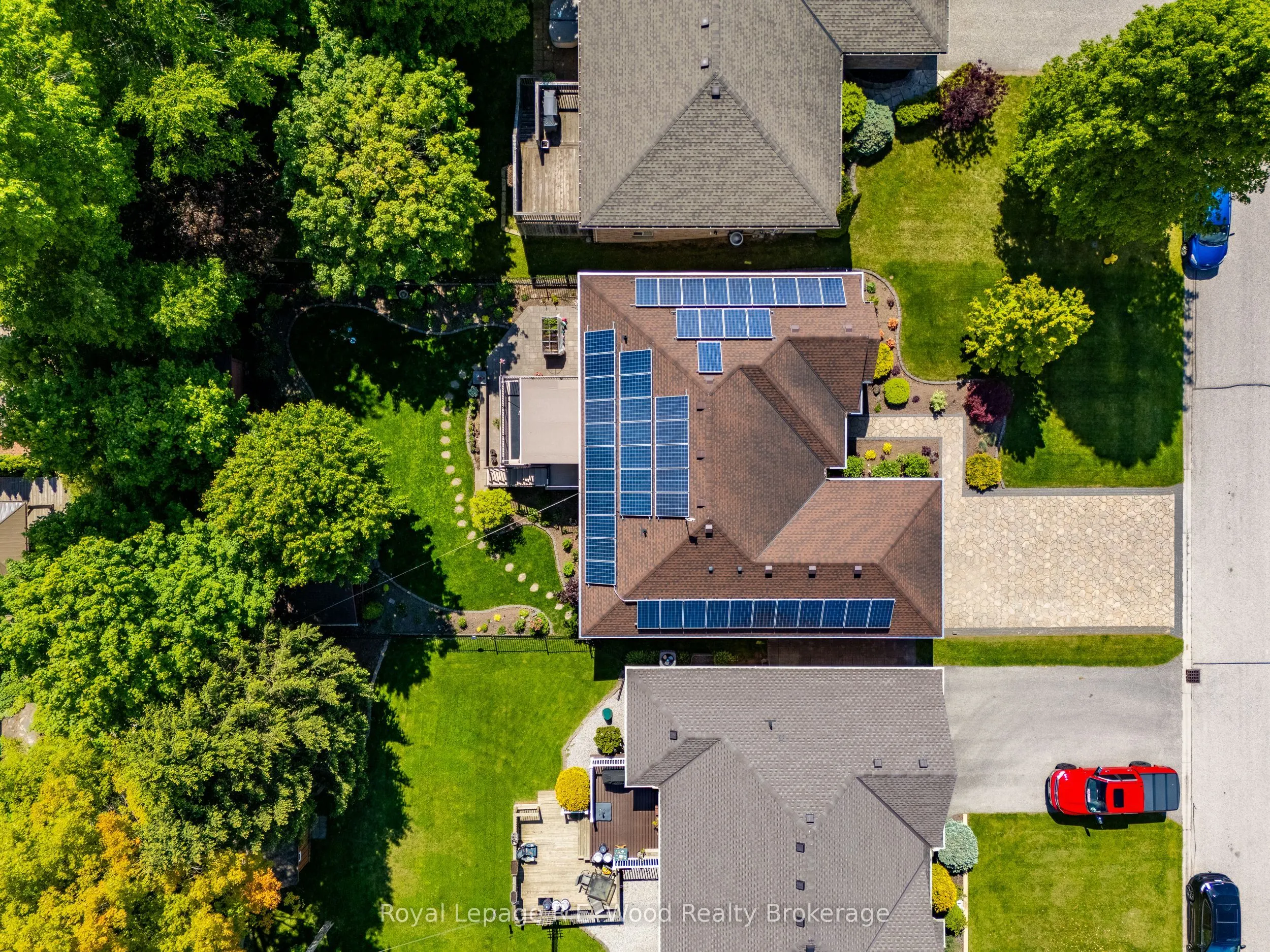 36 Woodland Crescent