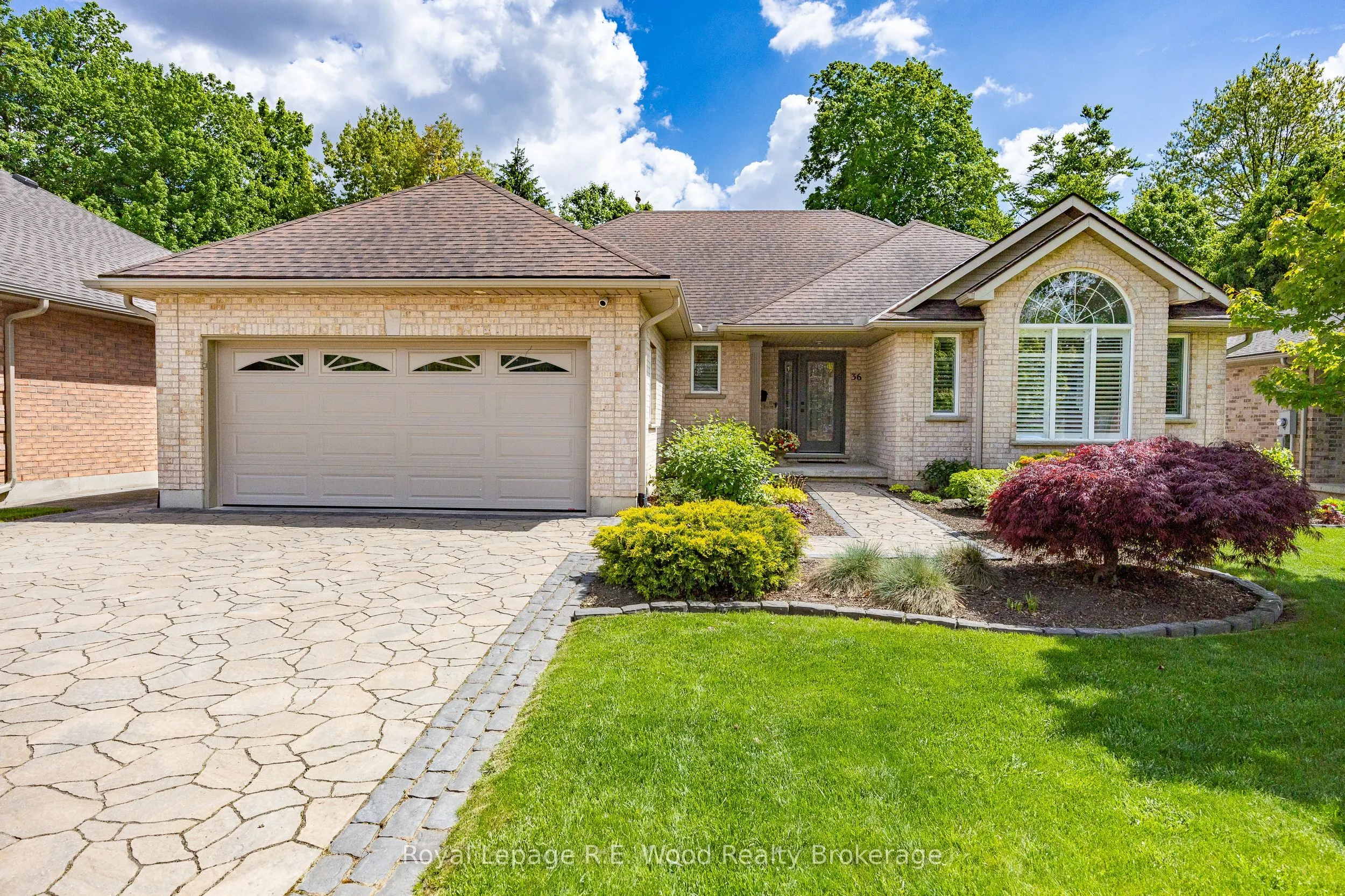 36 Woodland Crescent