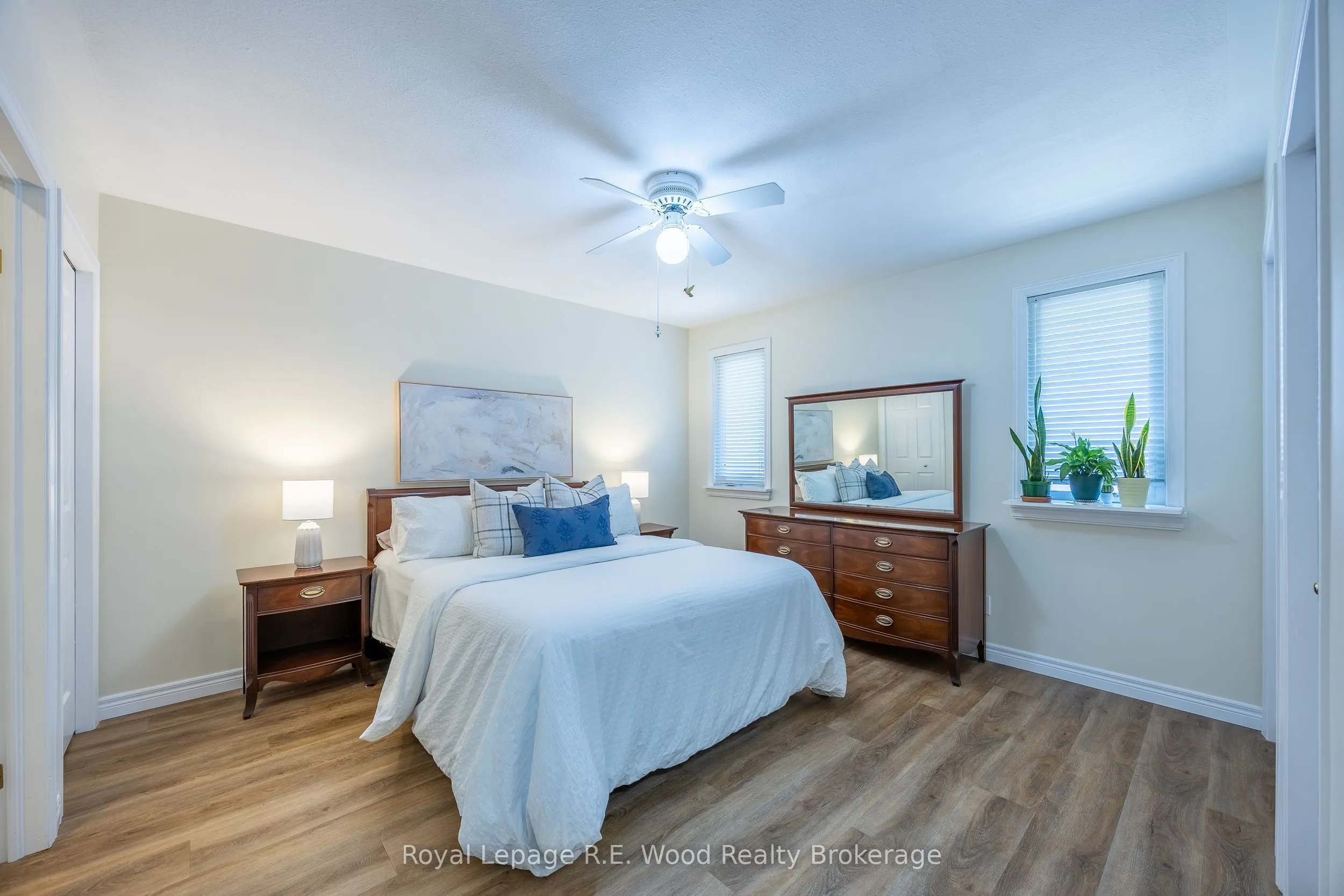 36 Woodland Crescent