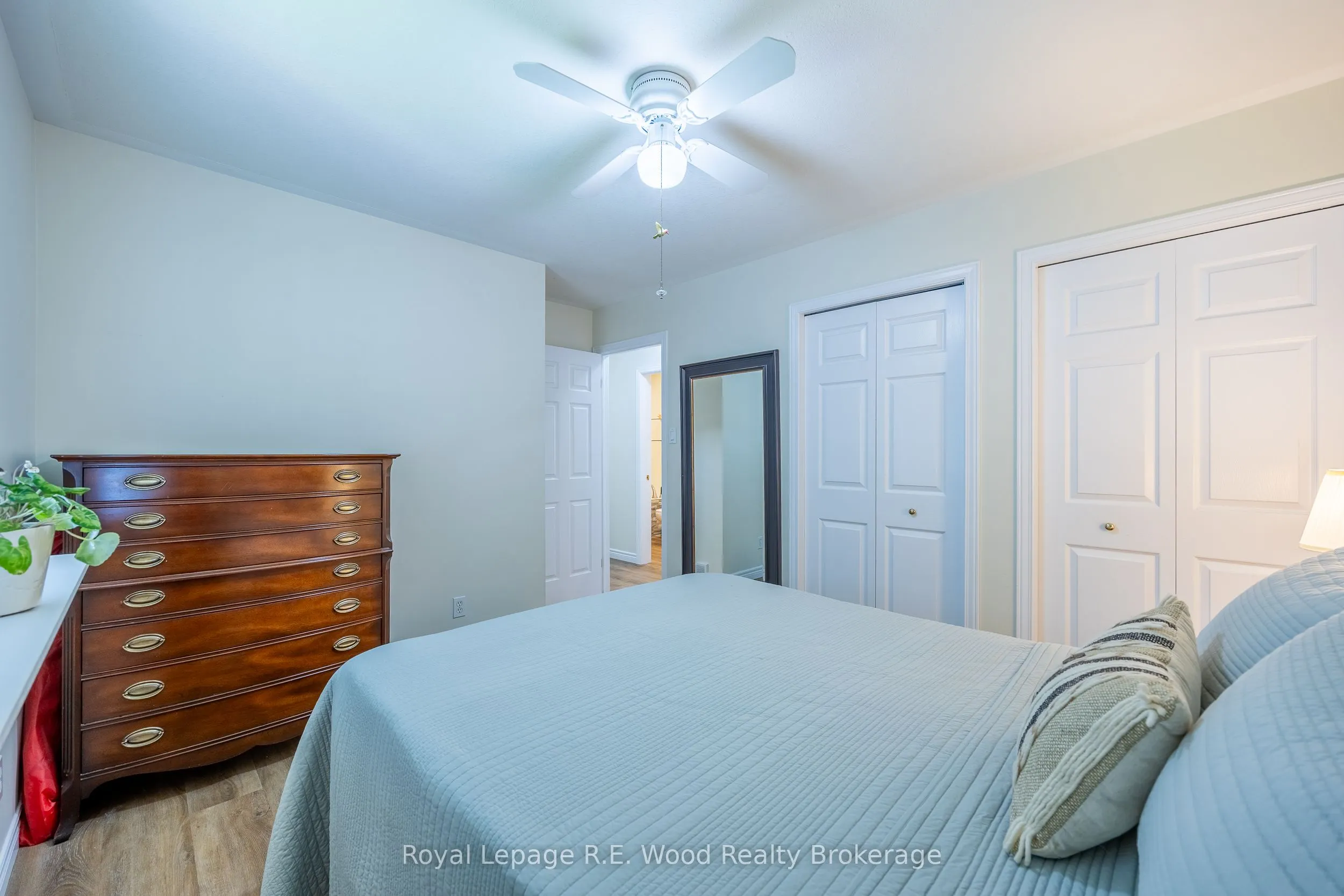 36 Woodland Crescent