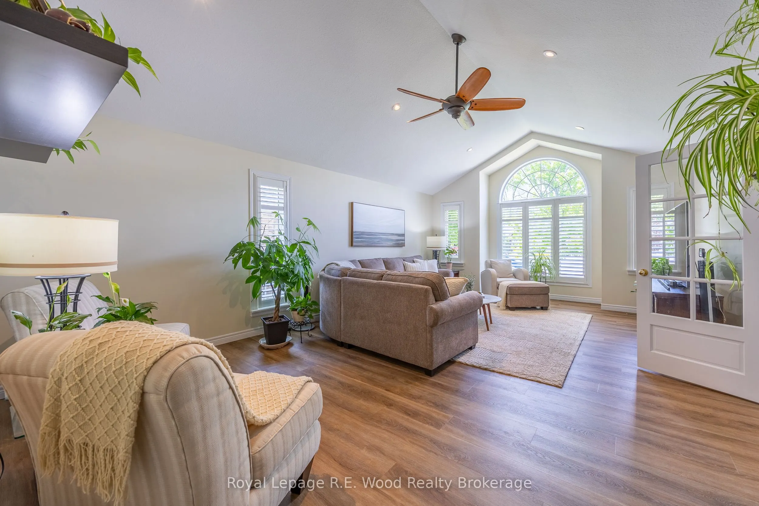 36 Woodland Crescent