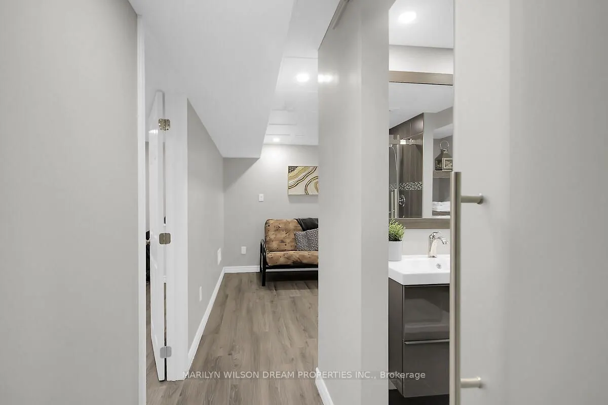 652 Netley Circle