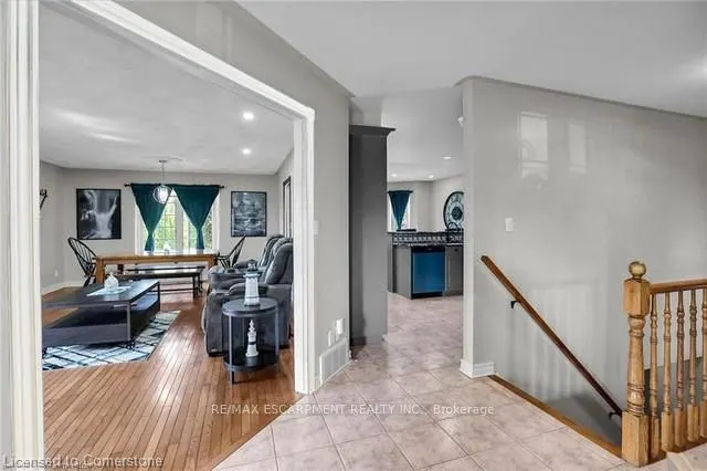 975 Foss Road