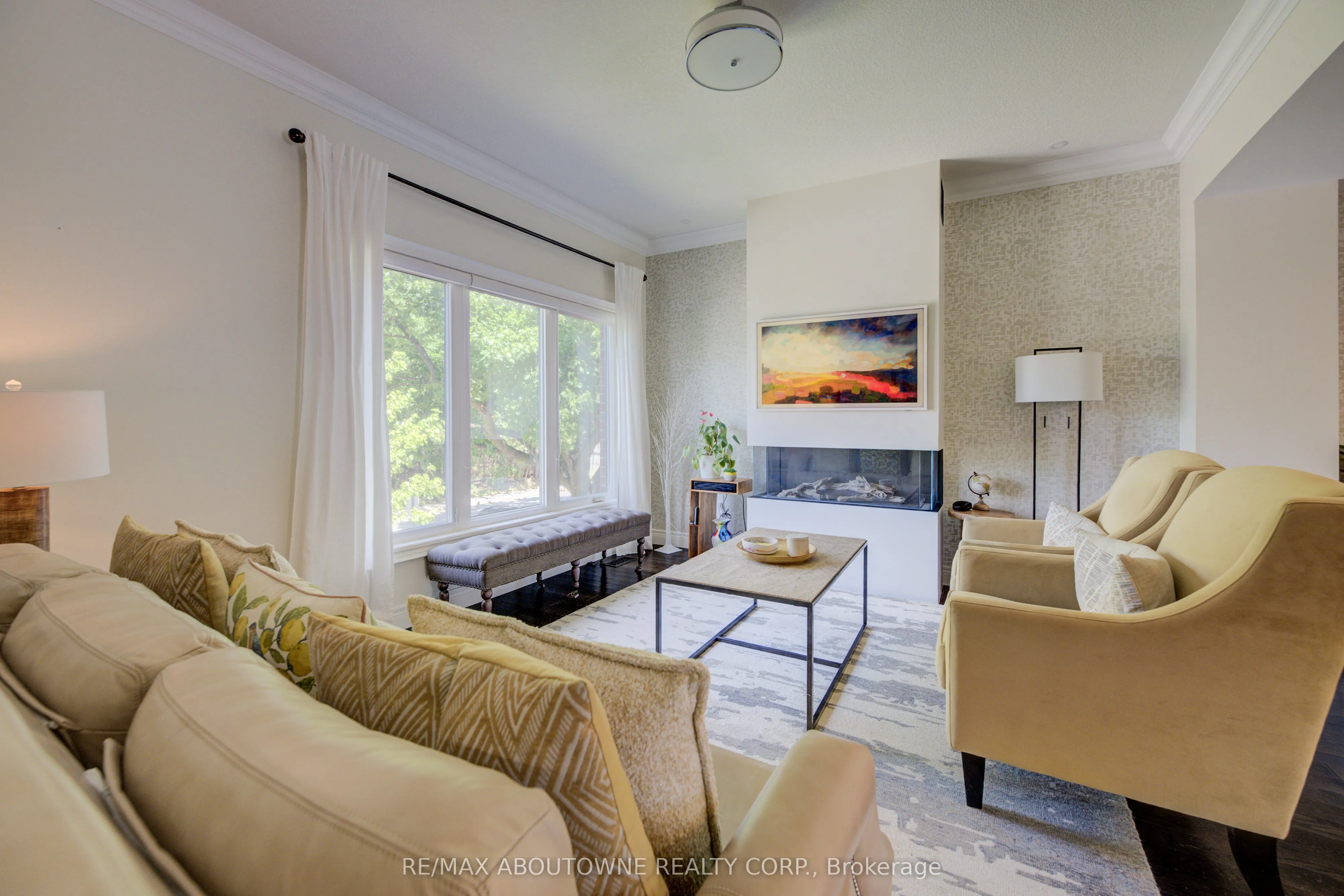 44 Flamboro Street, #7