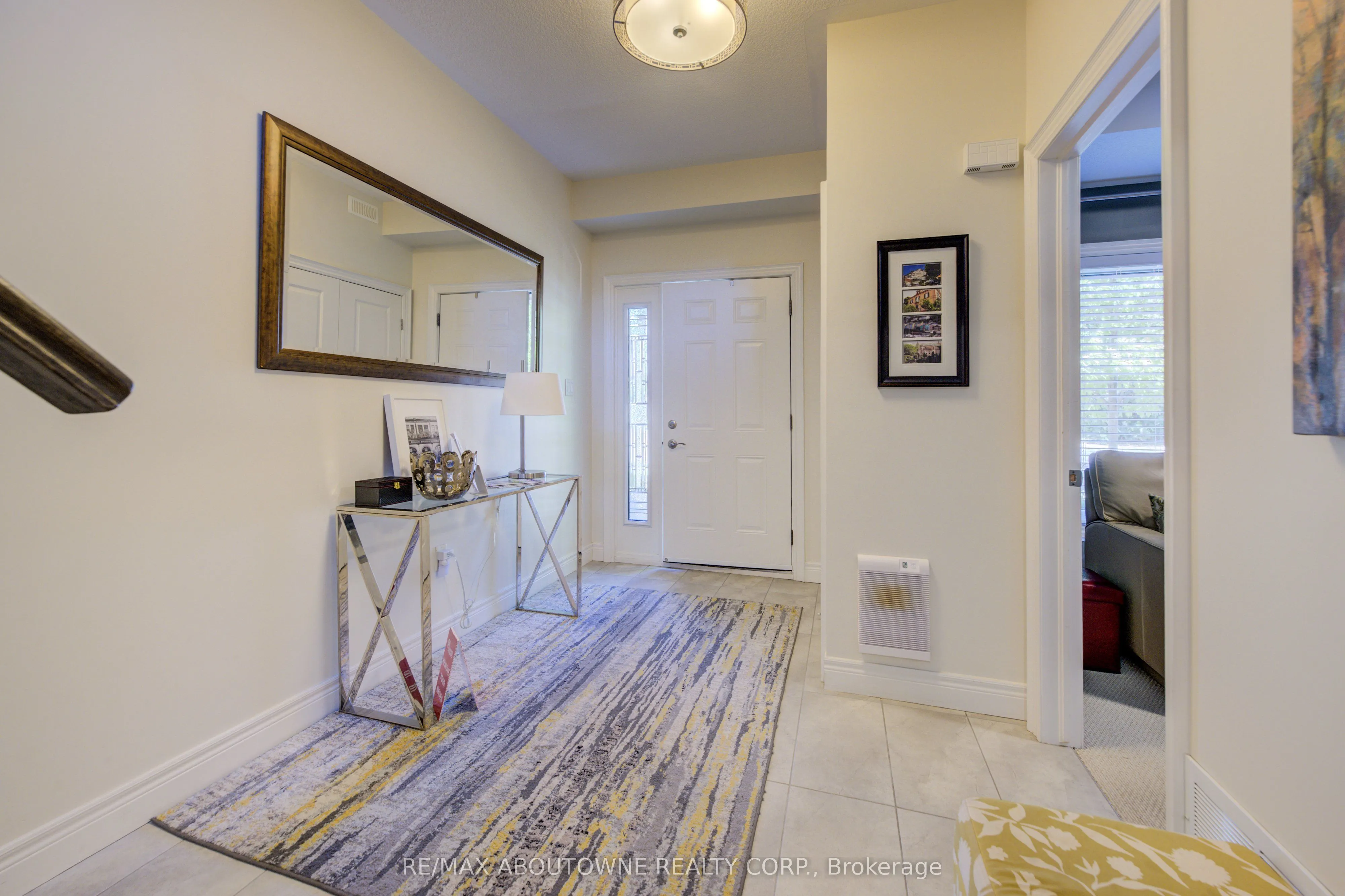 44 Flamboro Street, #7
