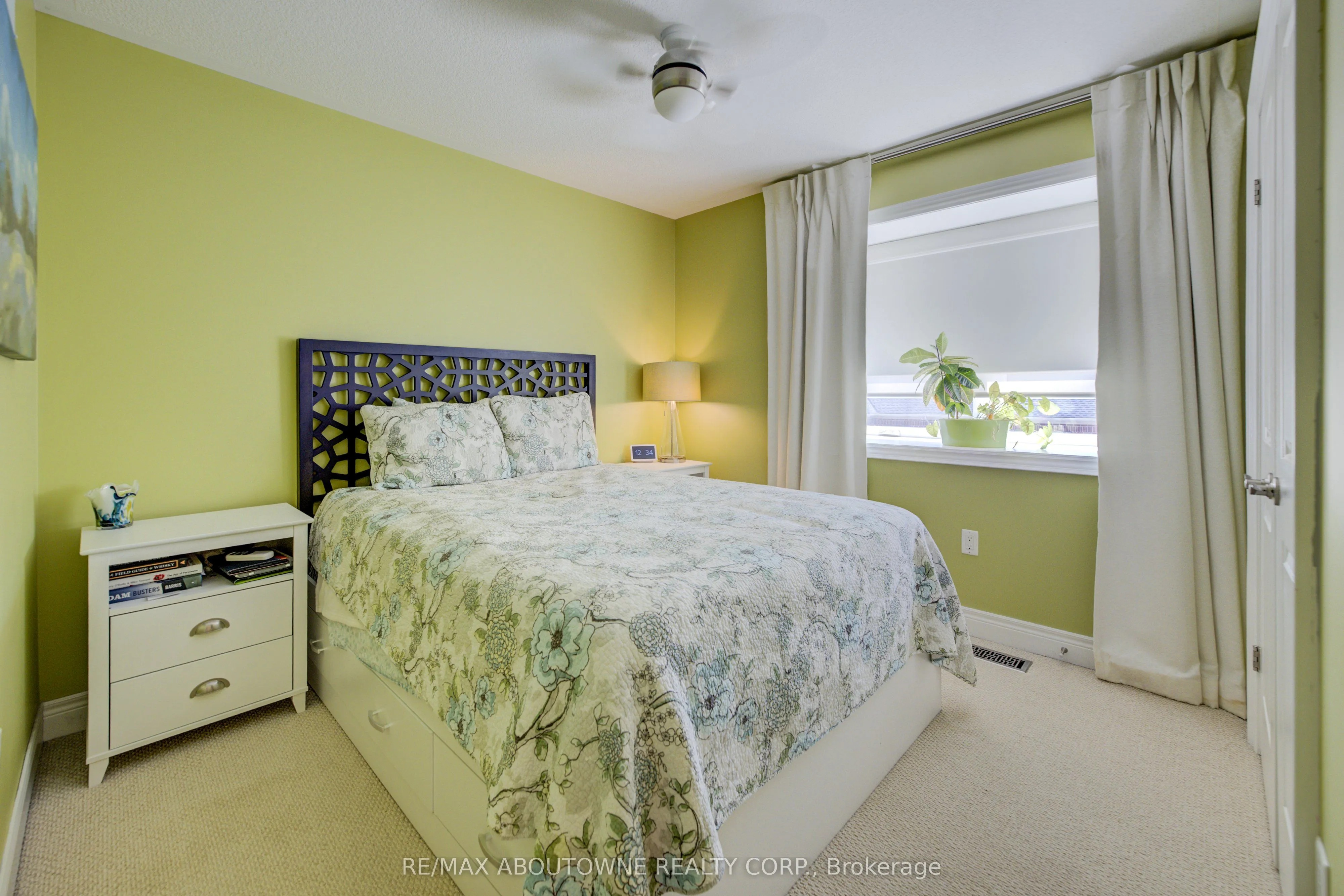 44 Flamboro Street, #7