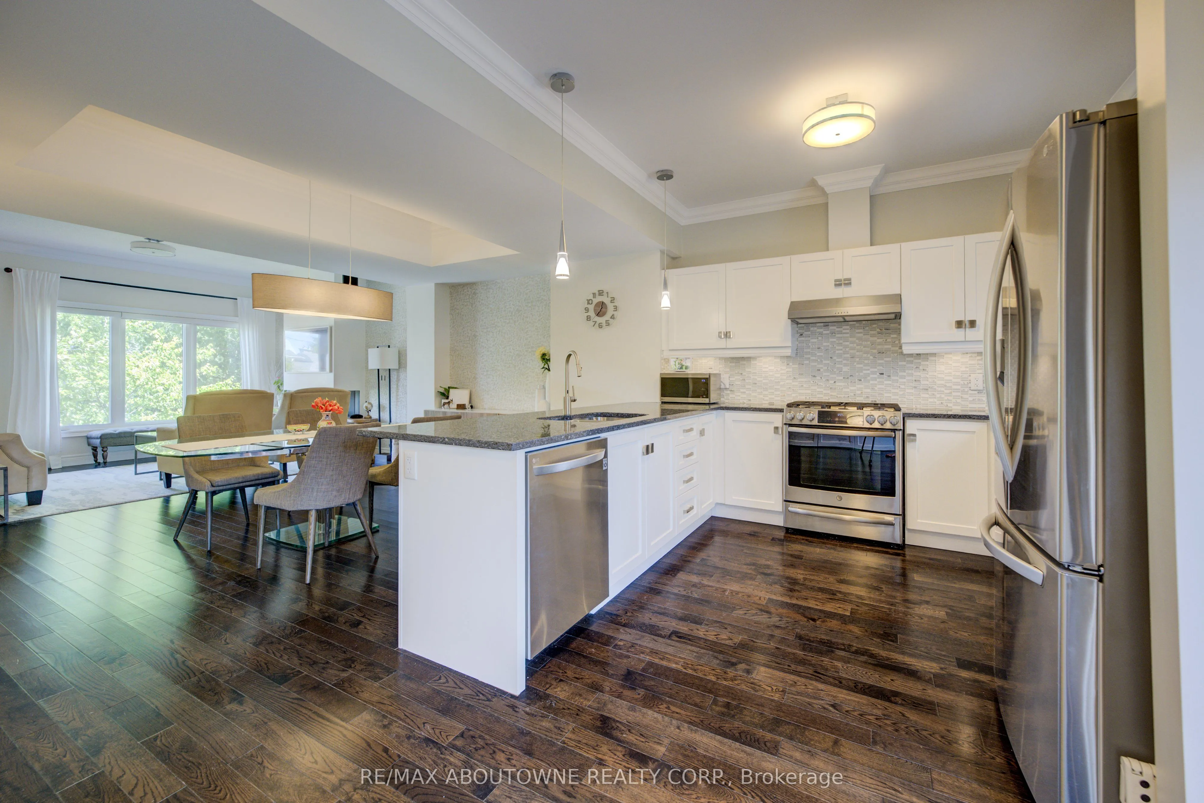 44 Flamboro Street, #7