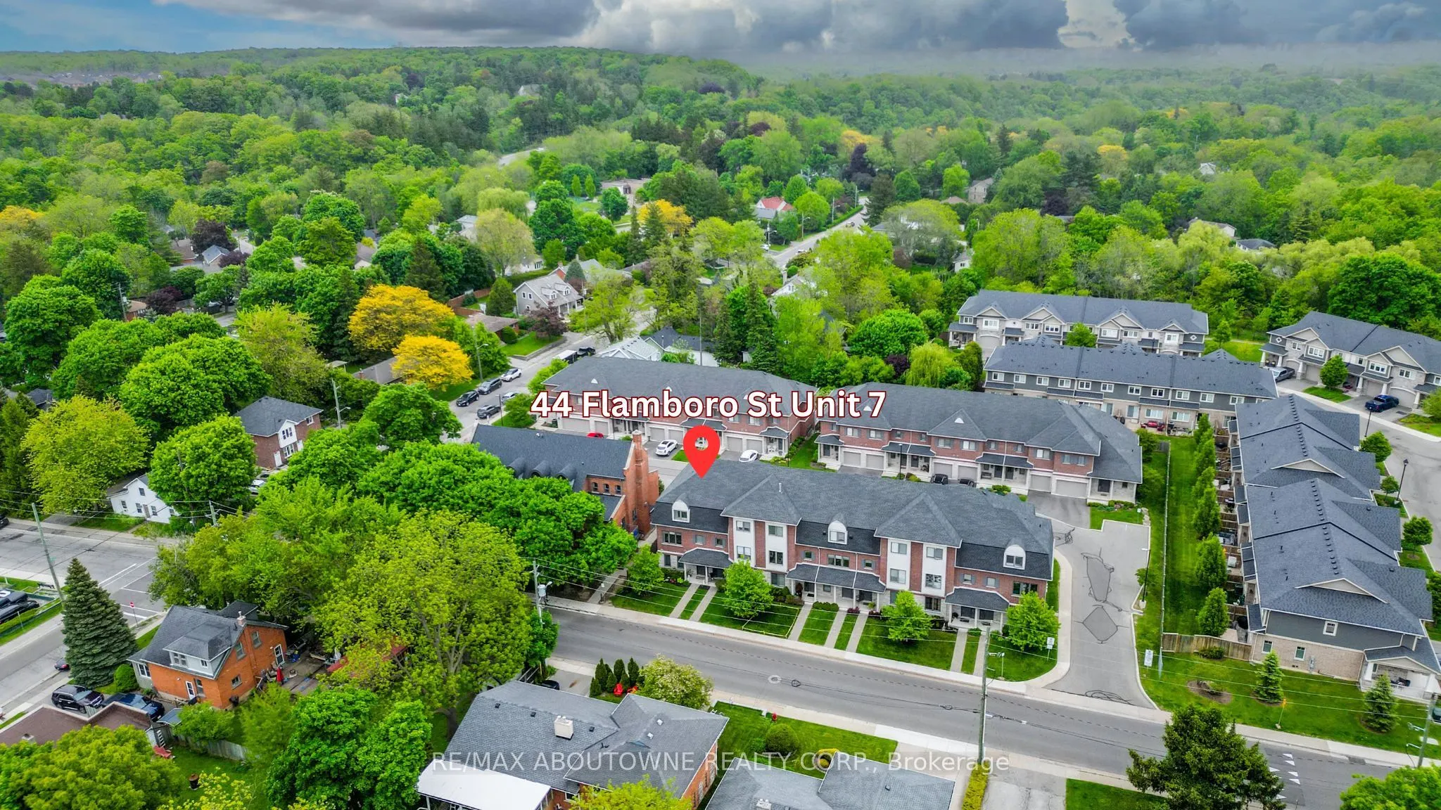 44 Flamboro Street, #7