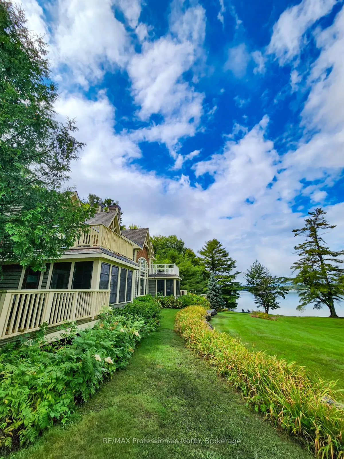 3876 MUSKOKA ROAD 118, #Sandfield 2, Week 10