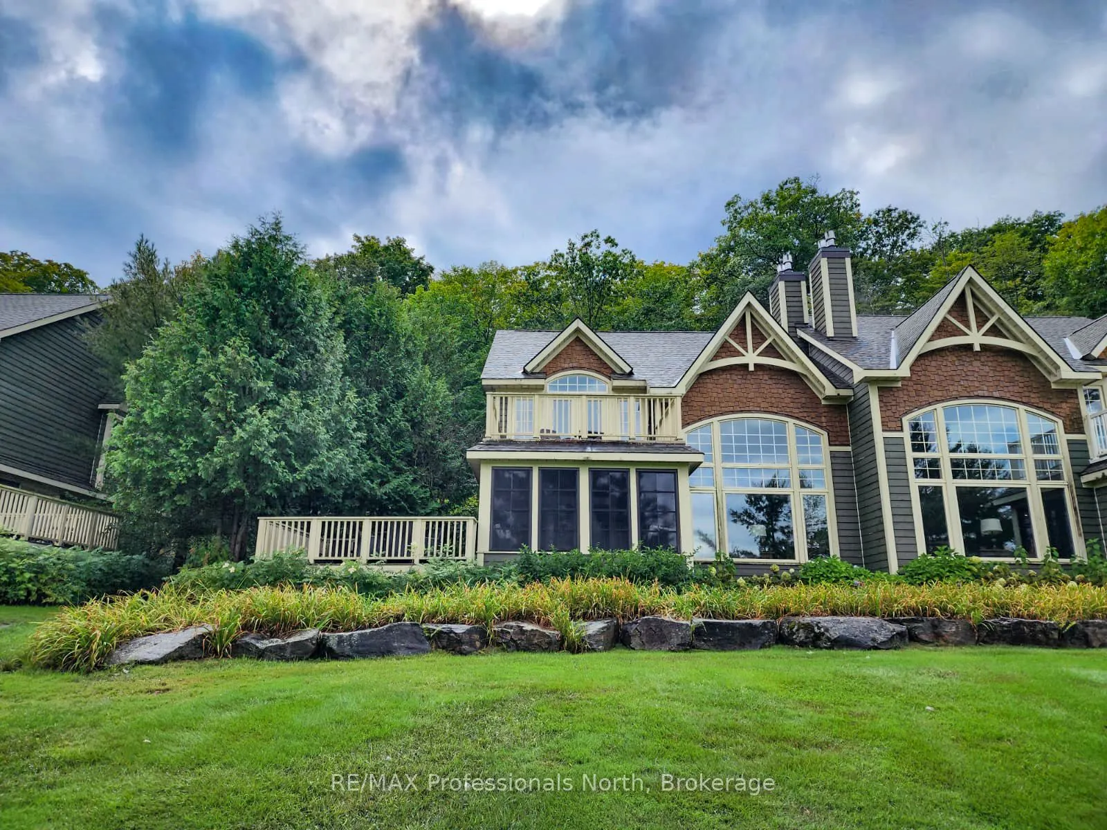3876 MUSKOKA ROAD 118, #Sandfield 2, Week 10